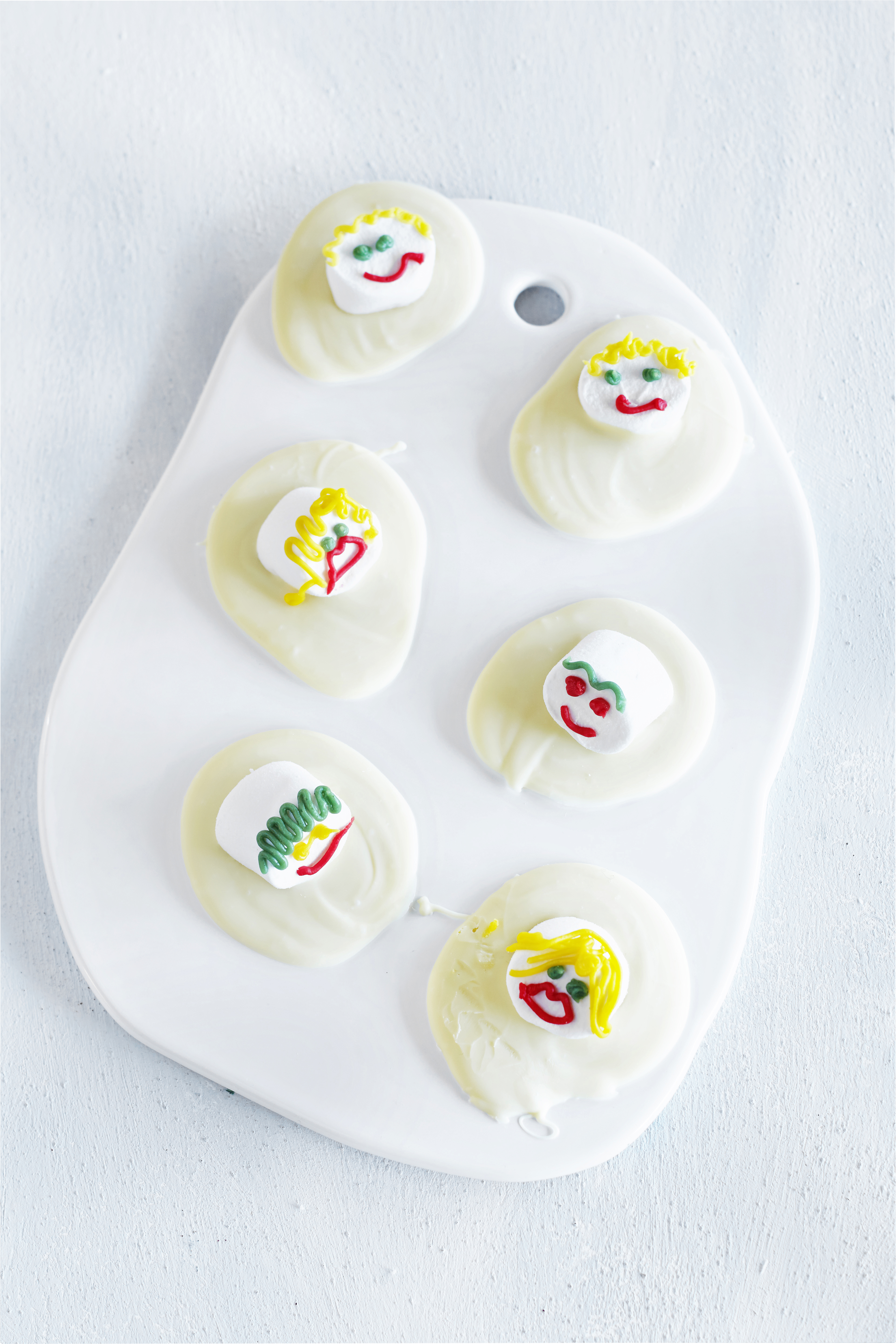 Gesmolten sneeuwpoppen