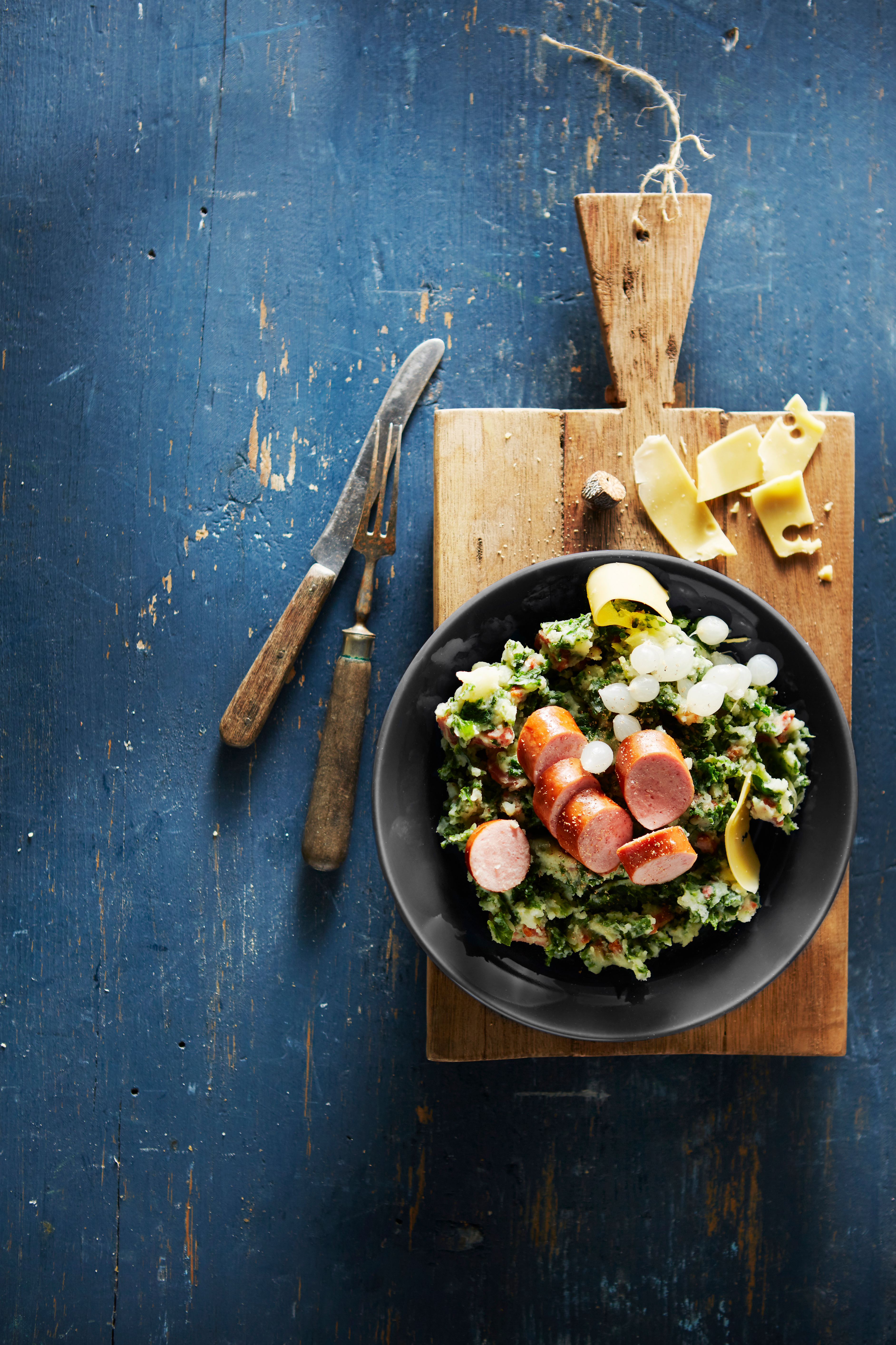 Boerenkool met worst, spekjes en boerenkaas