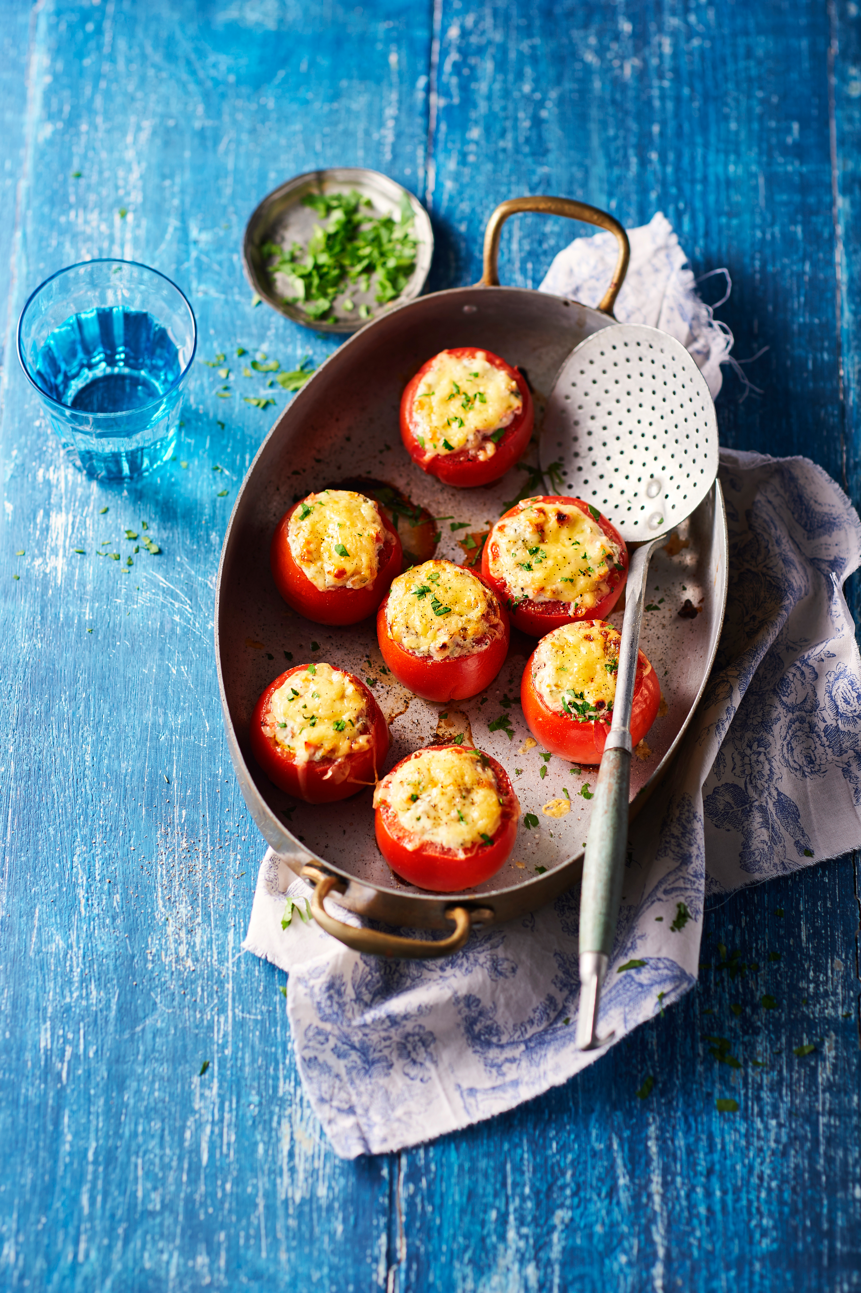 Tomaten met kruidenkwark uit de oven