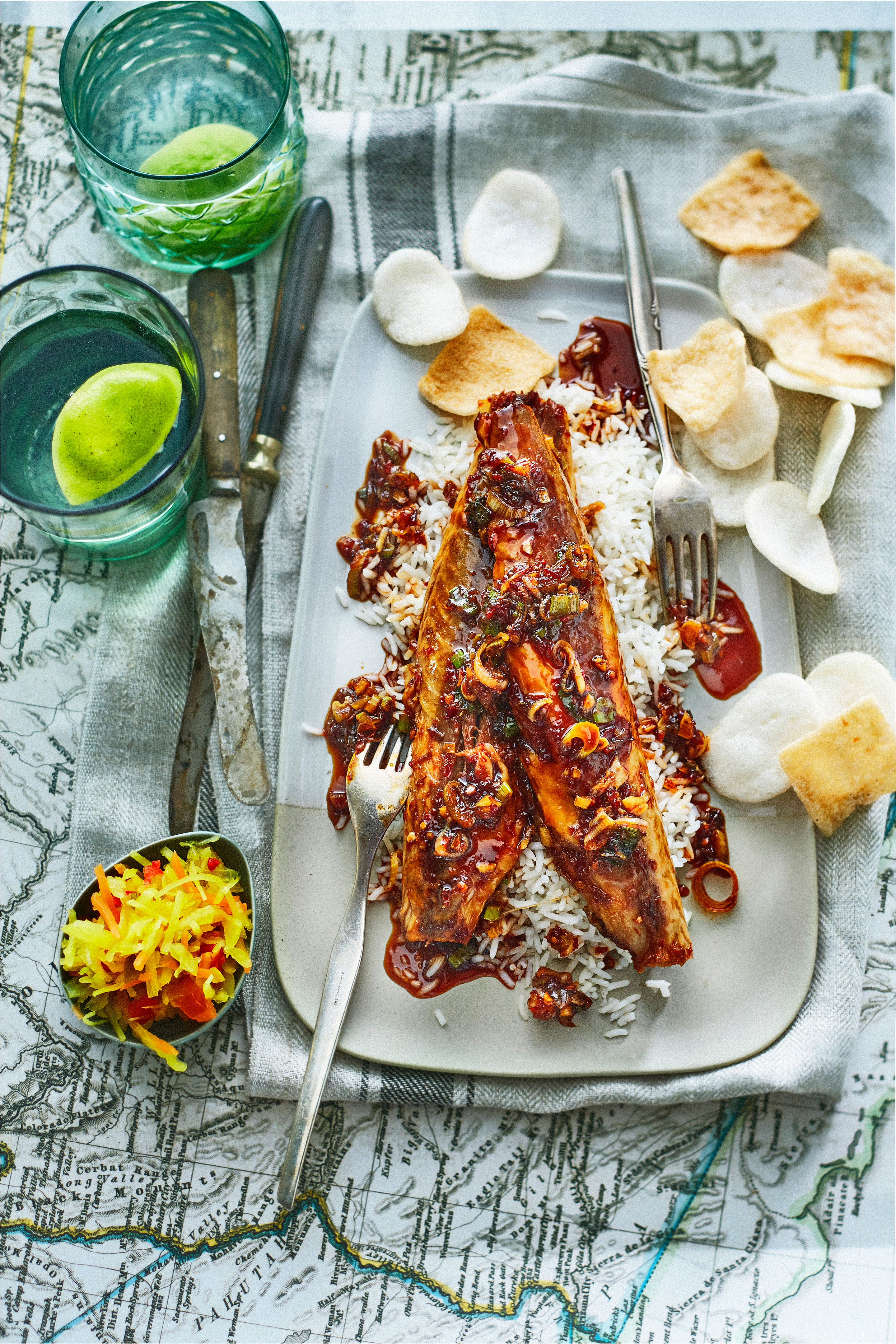 Makreel in sambal-ketjapsaus