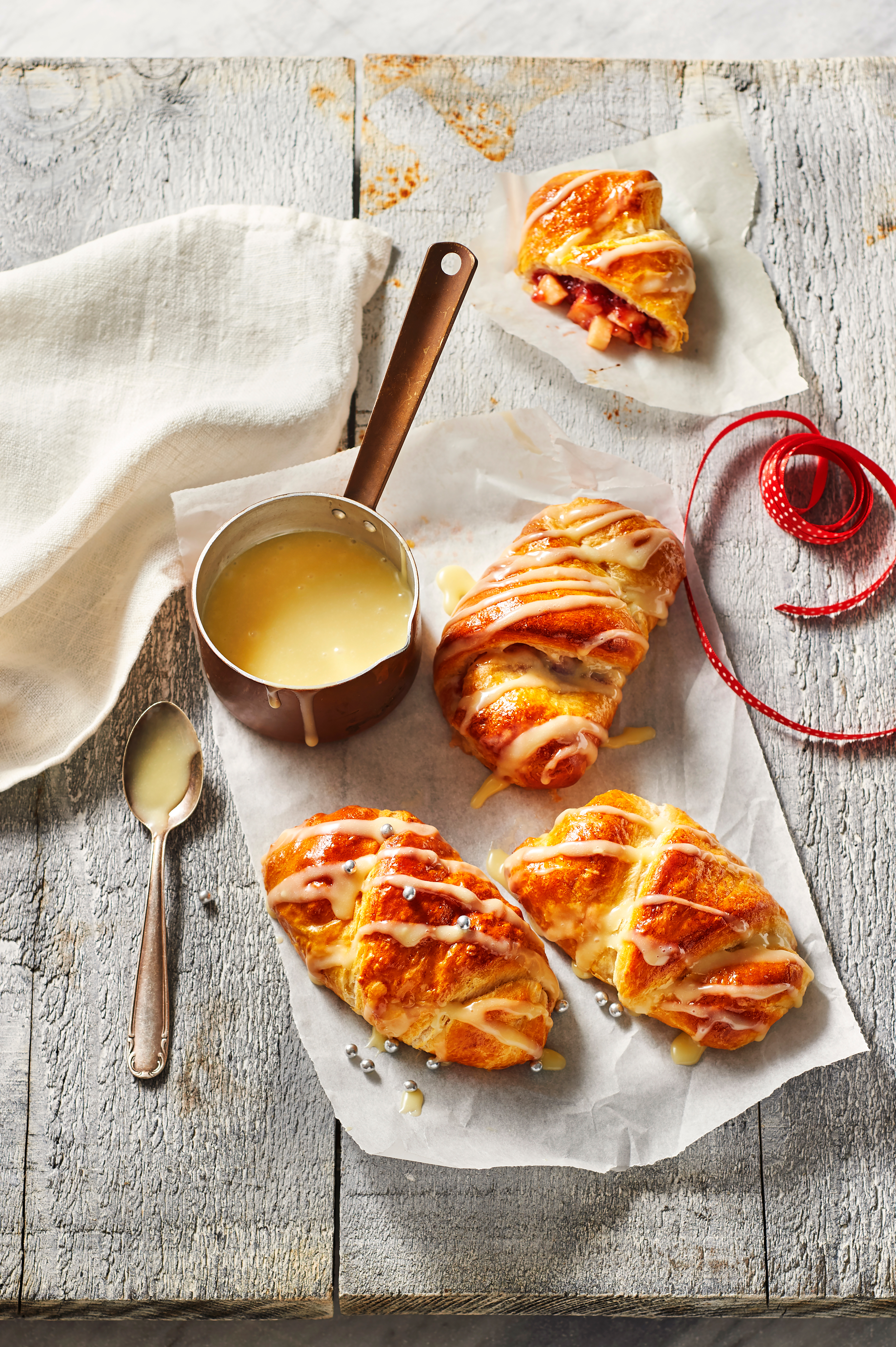 Cranberrycroissants met witte chocolade