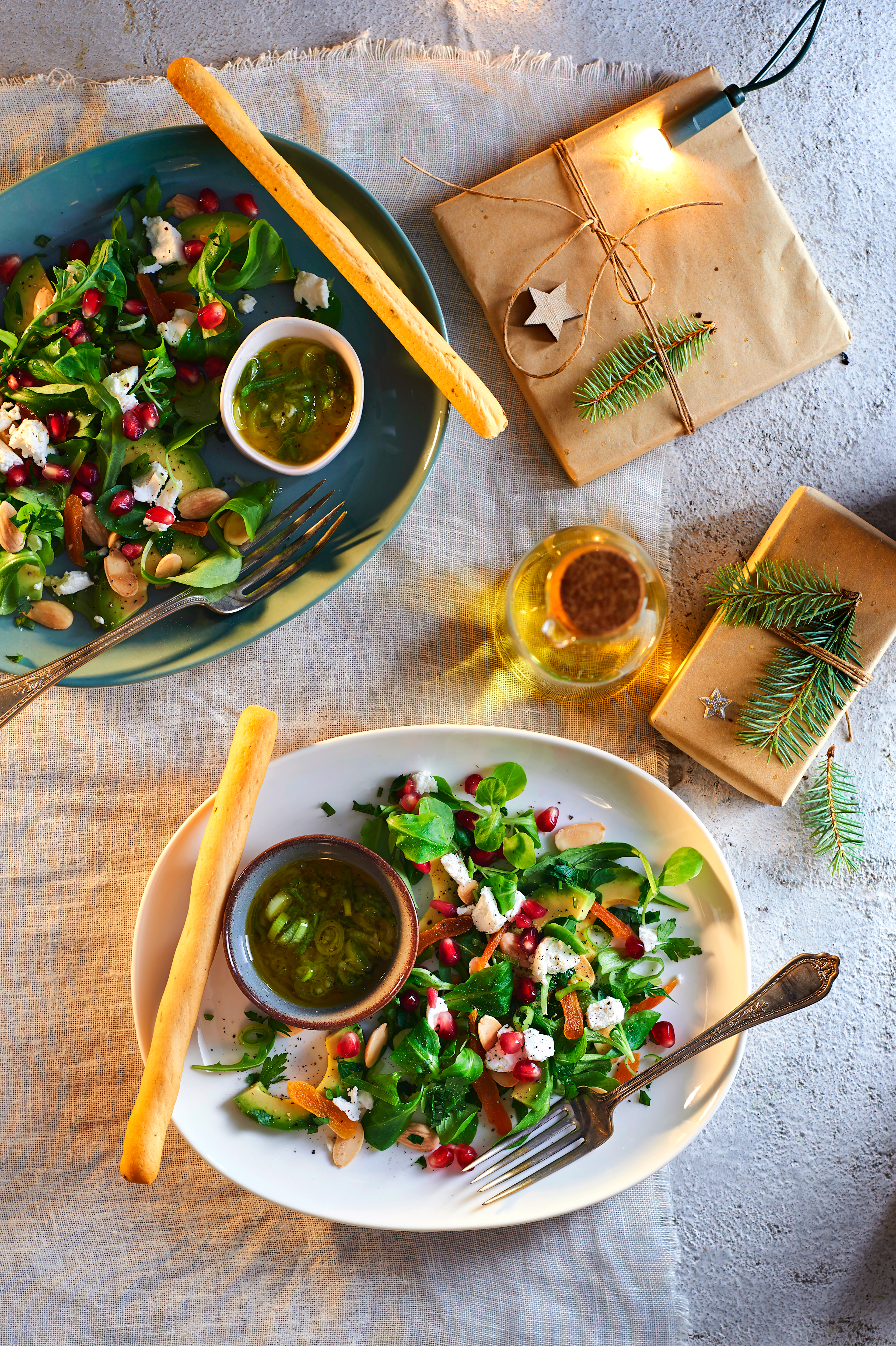 Avocadosalade met abrikozen en geitenkaas