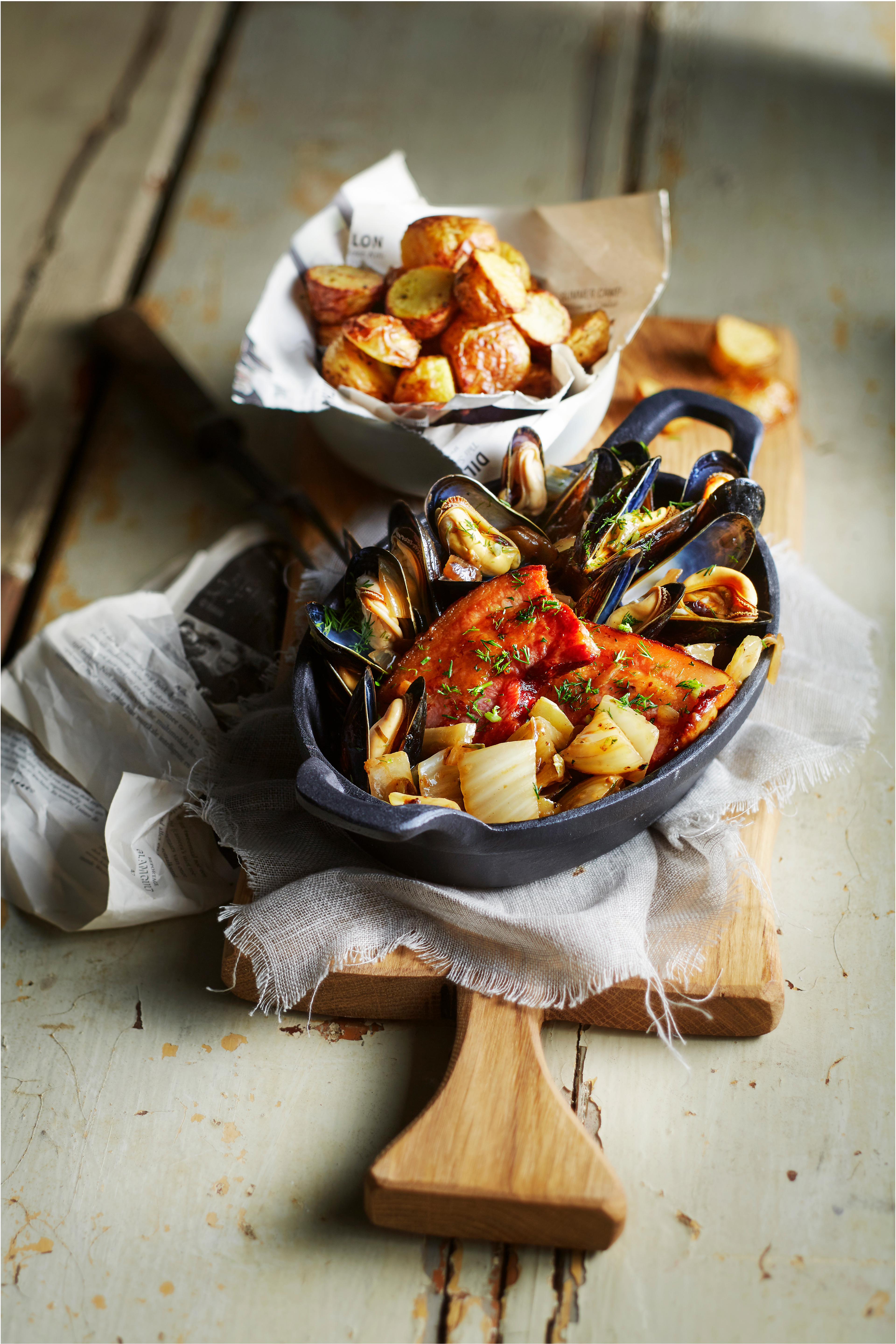 Stoofpot met ontbijtspek, venkel en mosselen