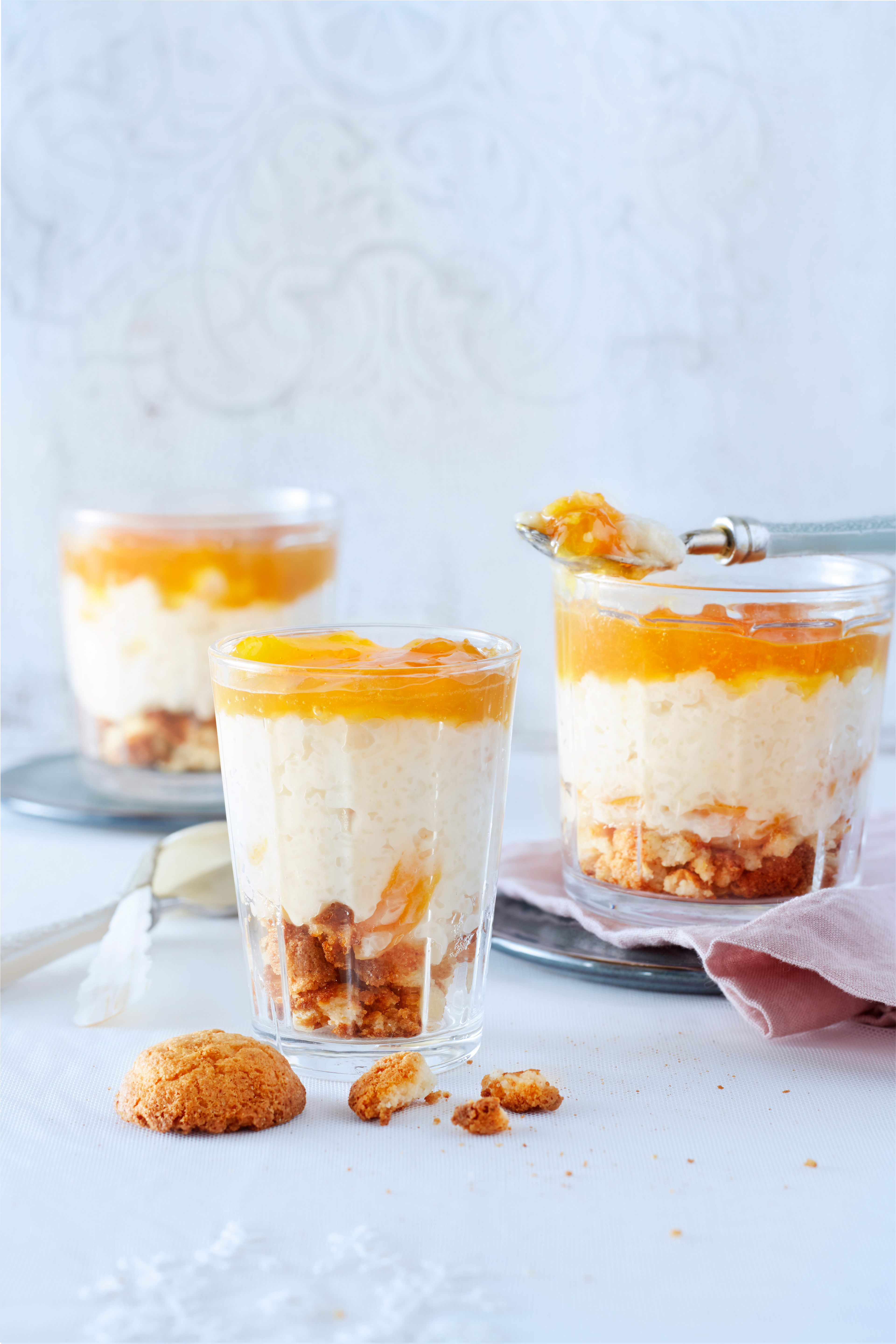 Kokosrijst met bitterkoekjes en abrikozen