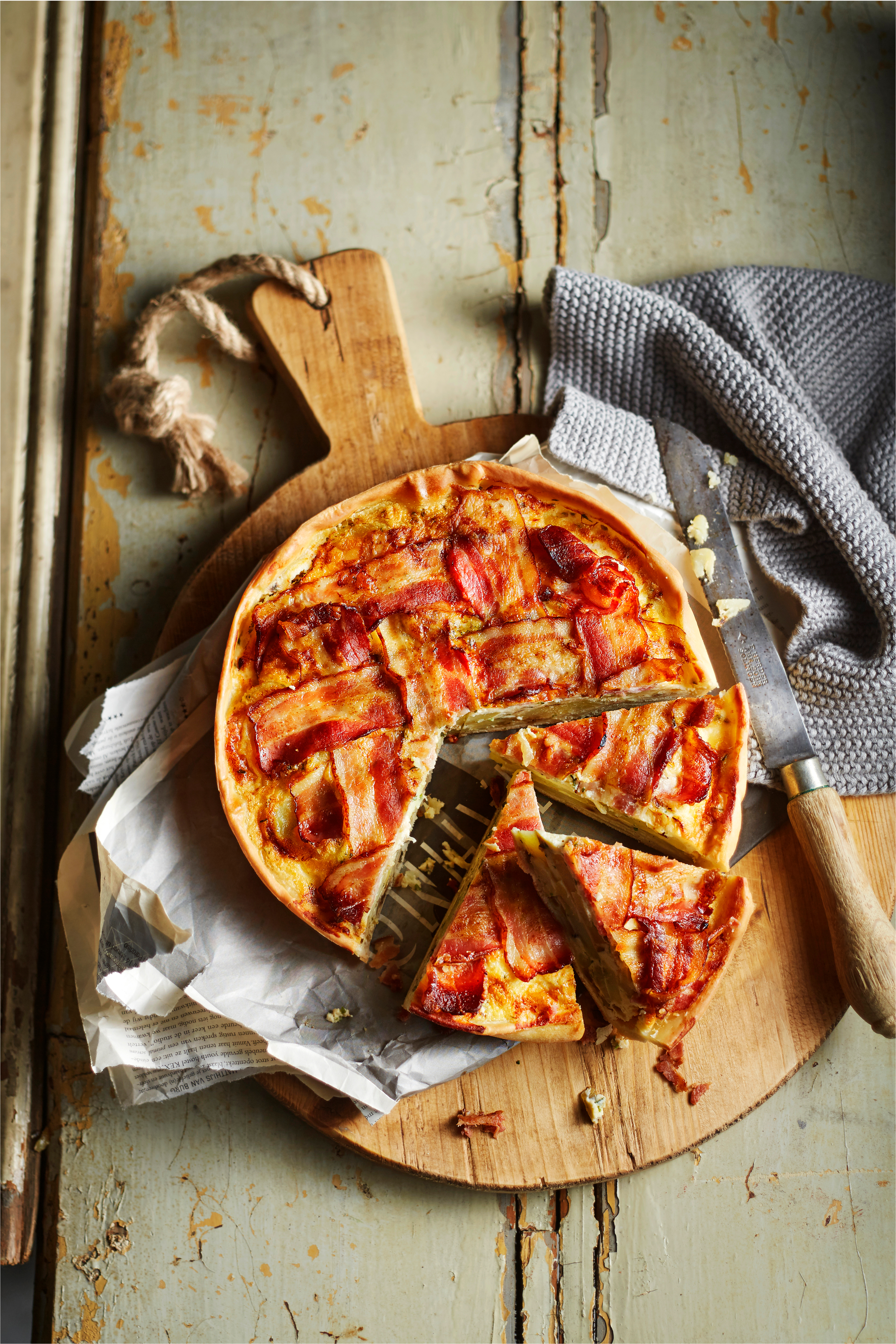 Quiche met romige aardappelvulling en katenspek