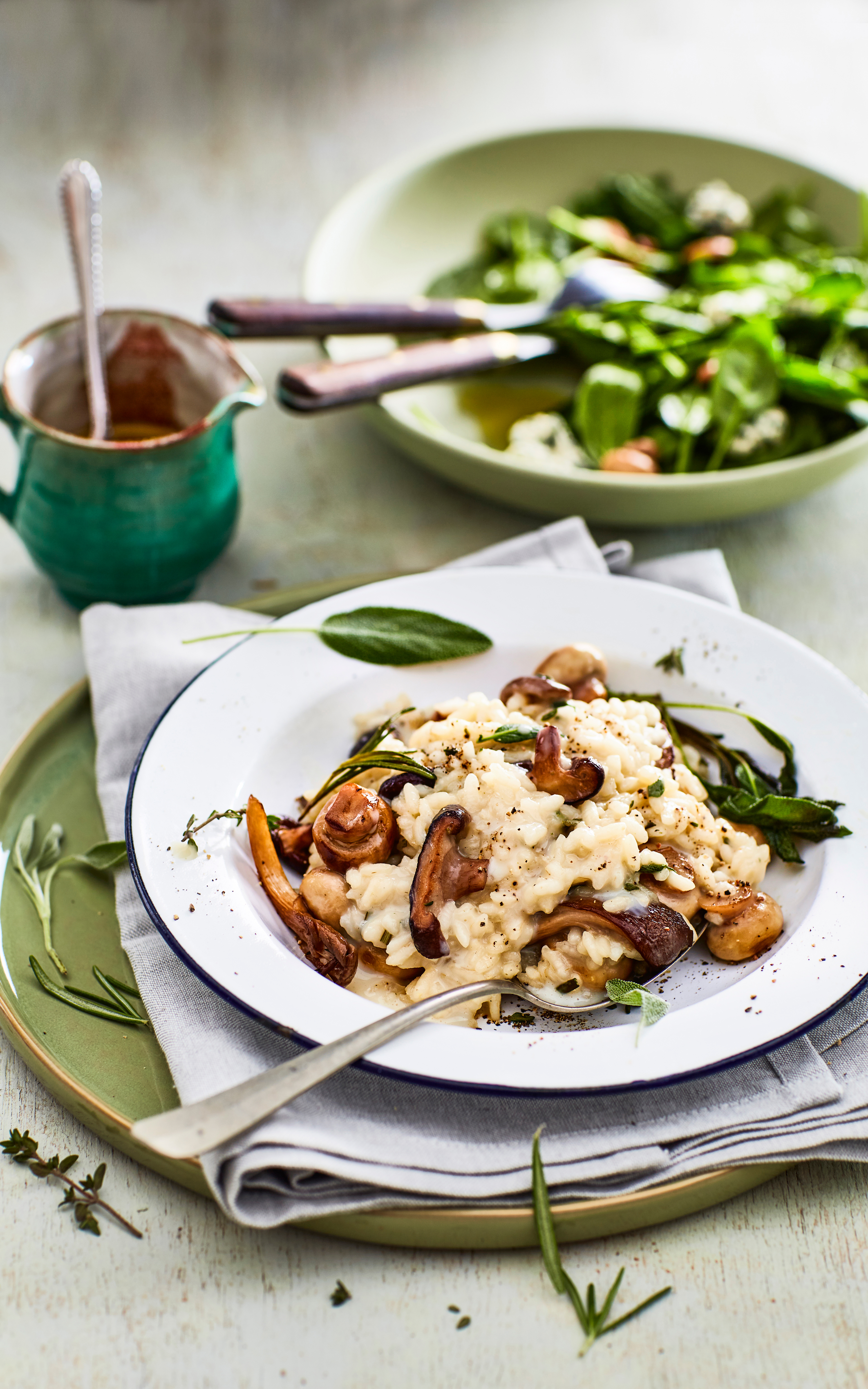 Paddenstoelenrisotto met spinaziesalade