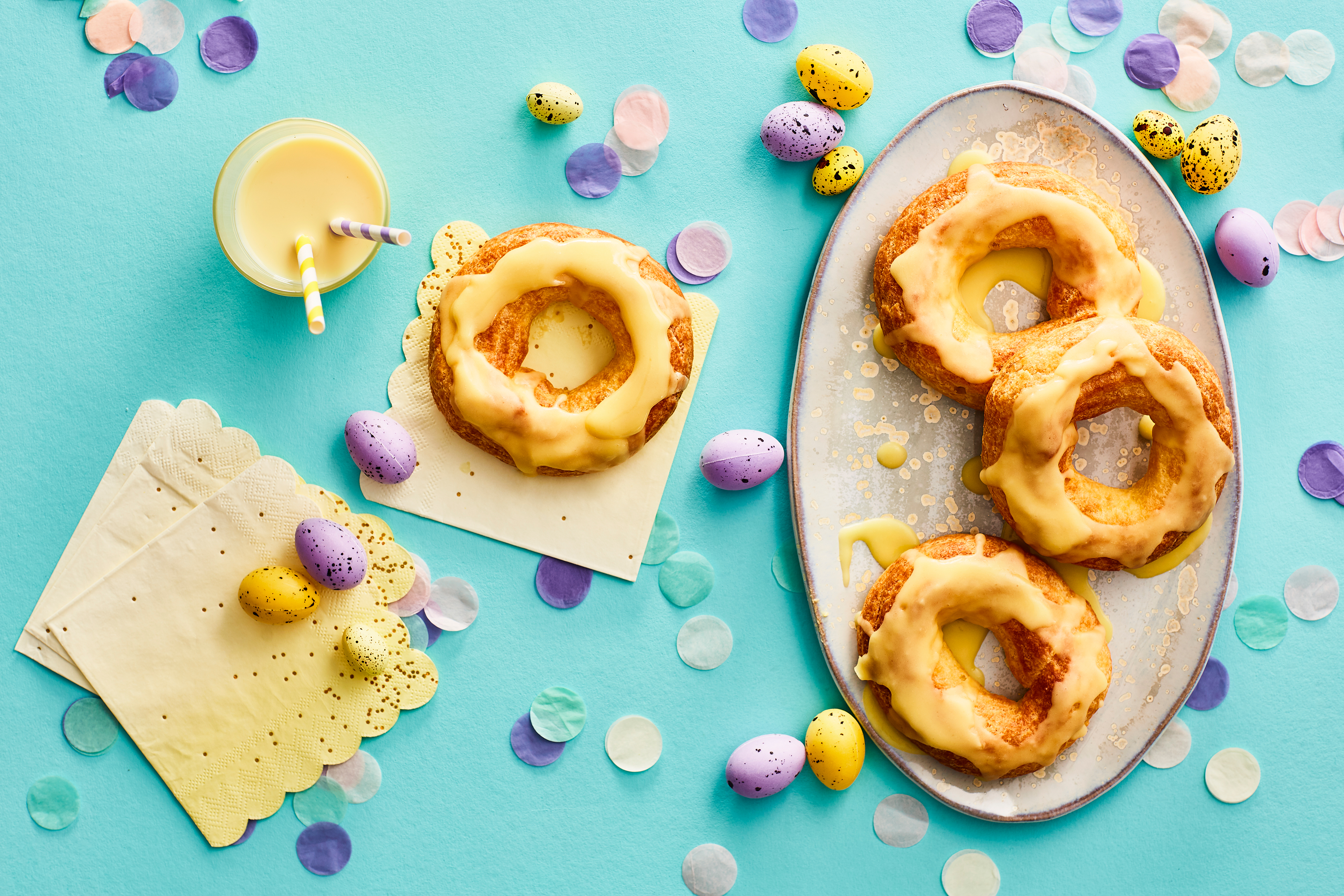 Geglazuurde soeskransen met amandelroom