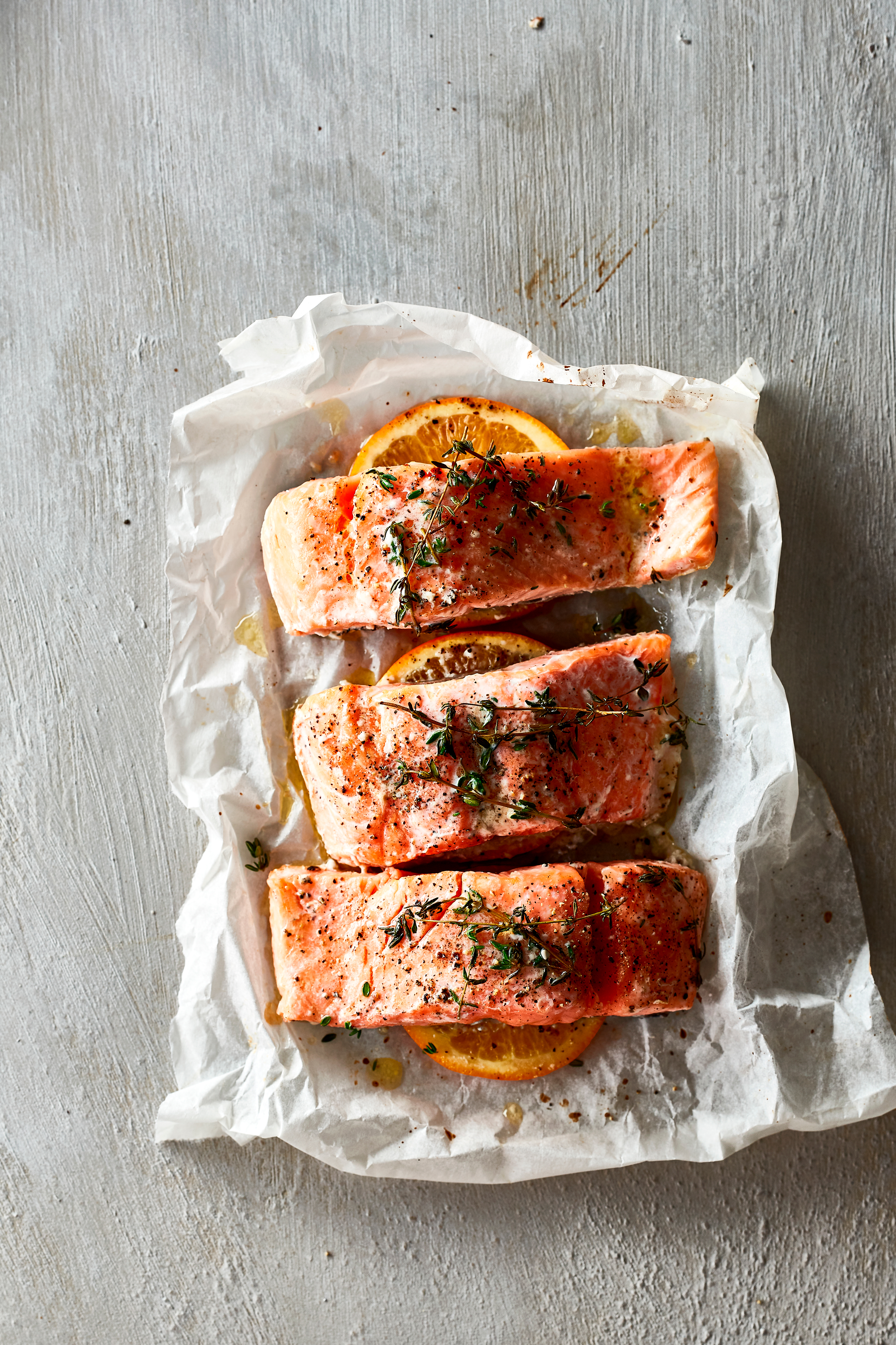 Vispakketjes met sinaasappel en tijm