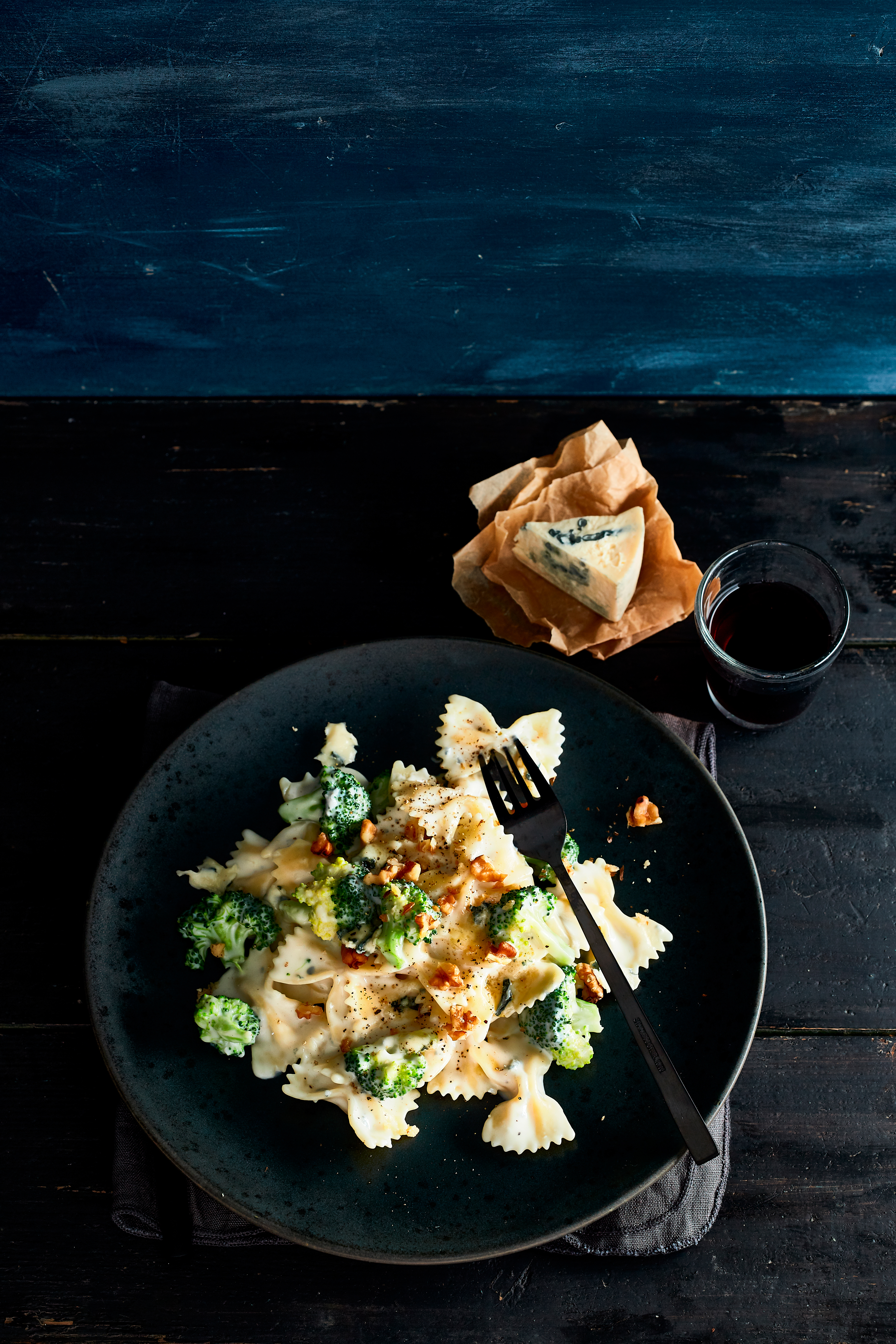 Farfalle met blauwe kaas en broccoli