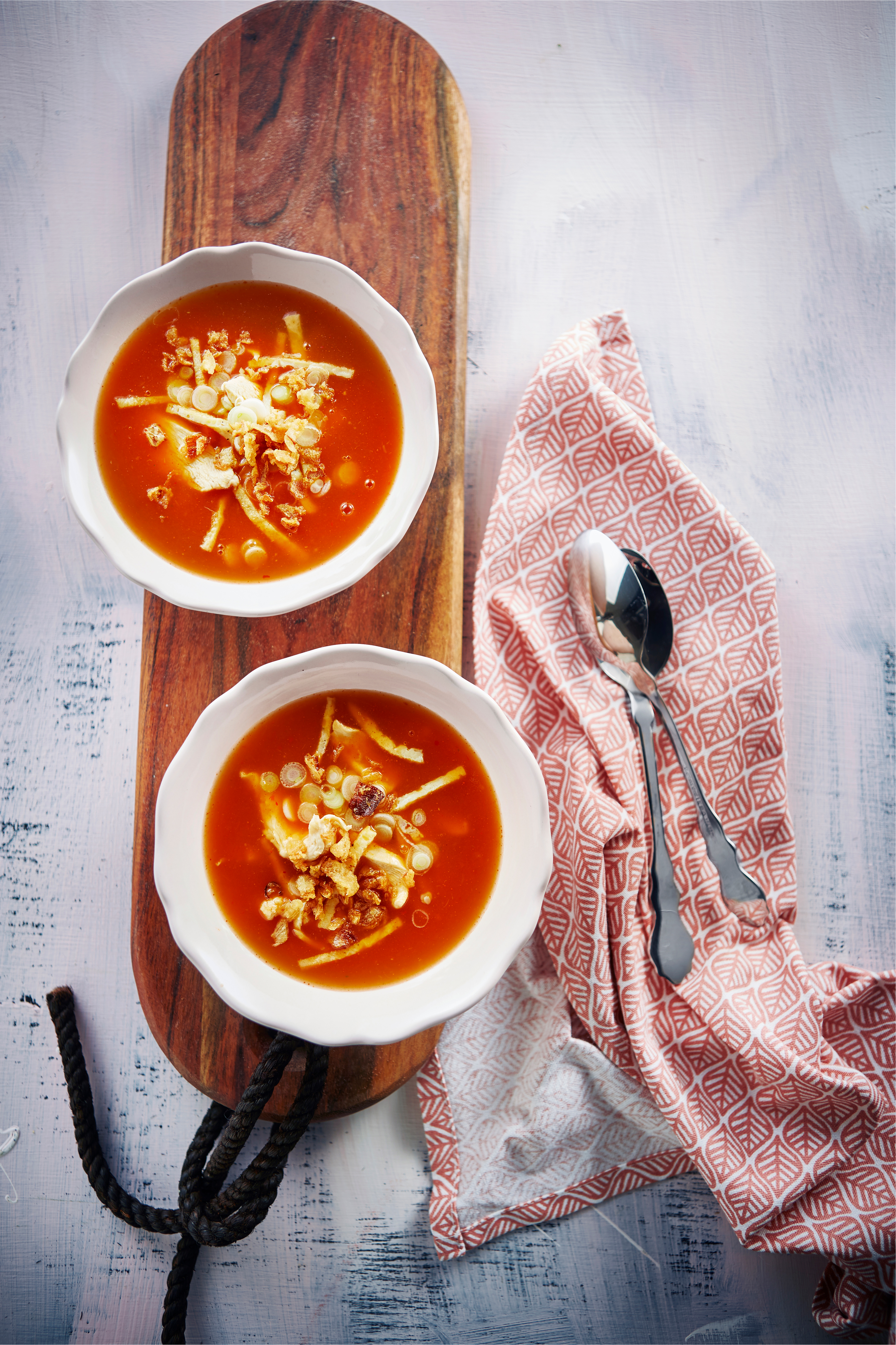 Zoetzure tomatensoep met kip