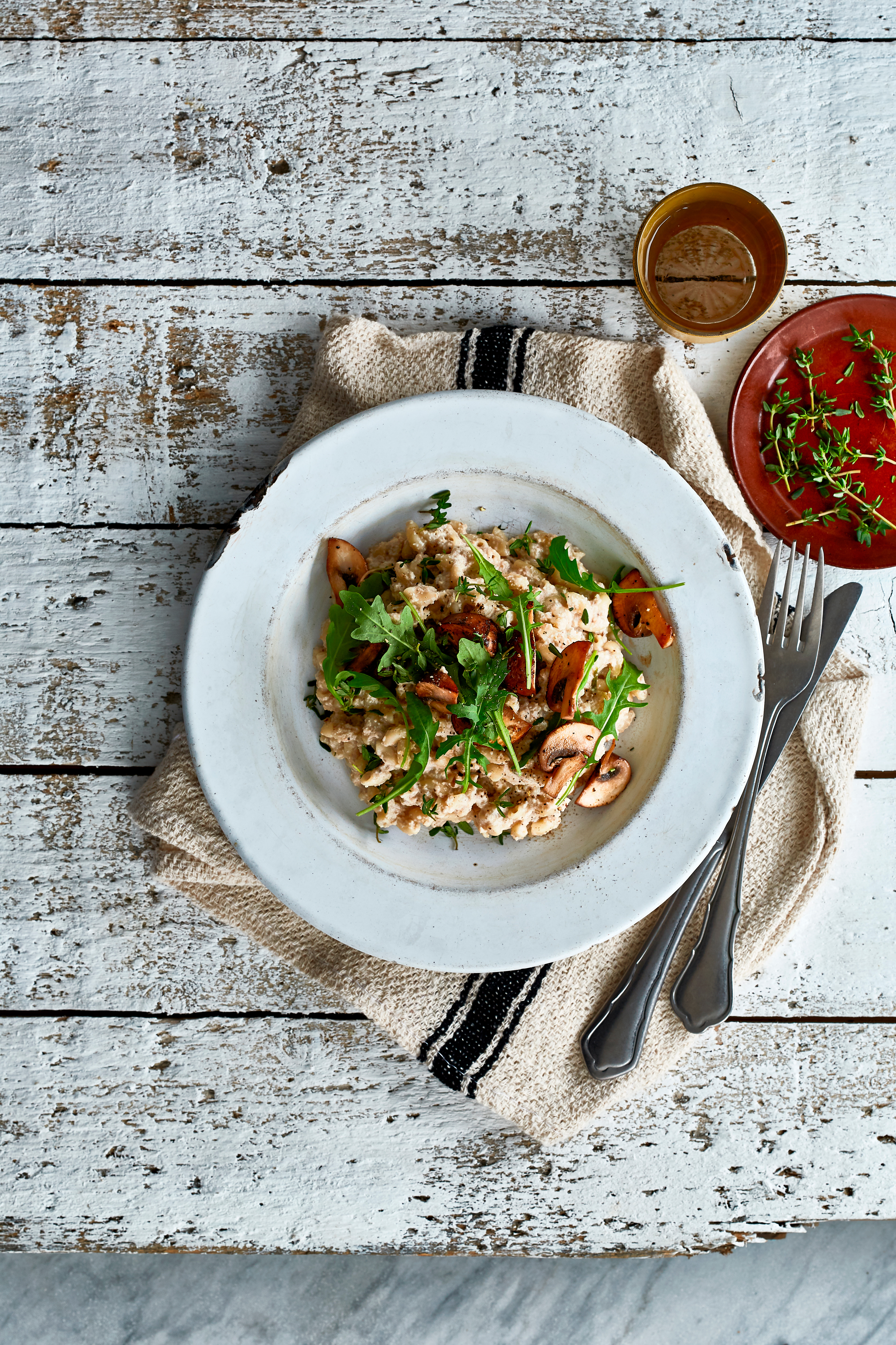 Vegan mac & ‘cheese' met paddenstoelen