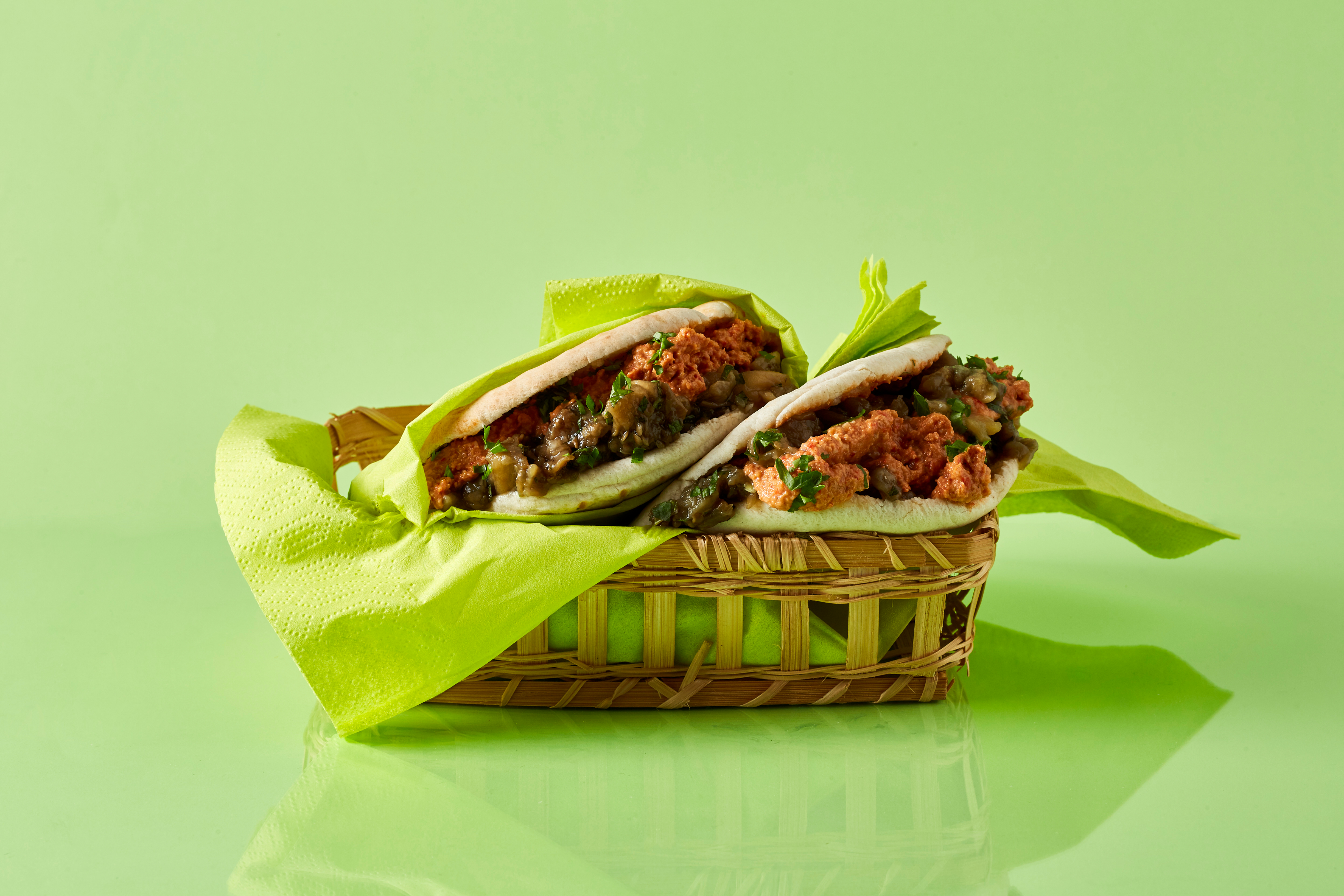 Baba ganoush-pita met paprikadip