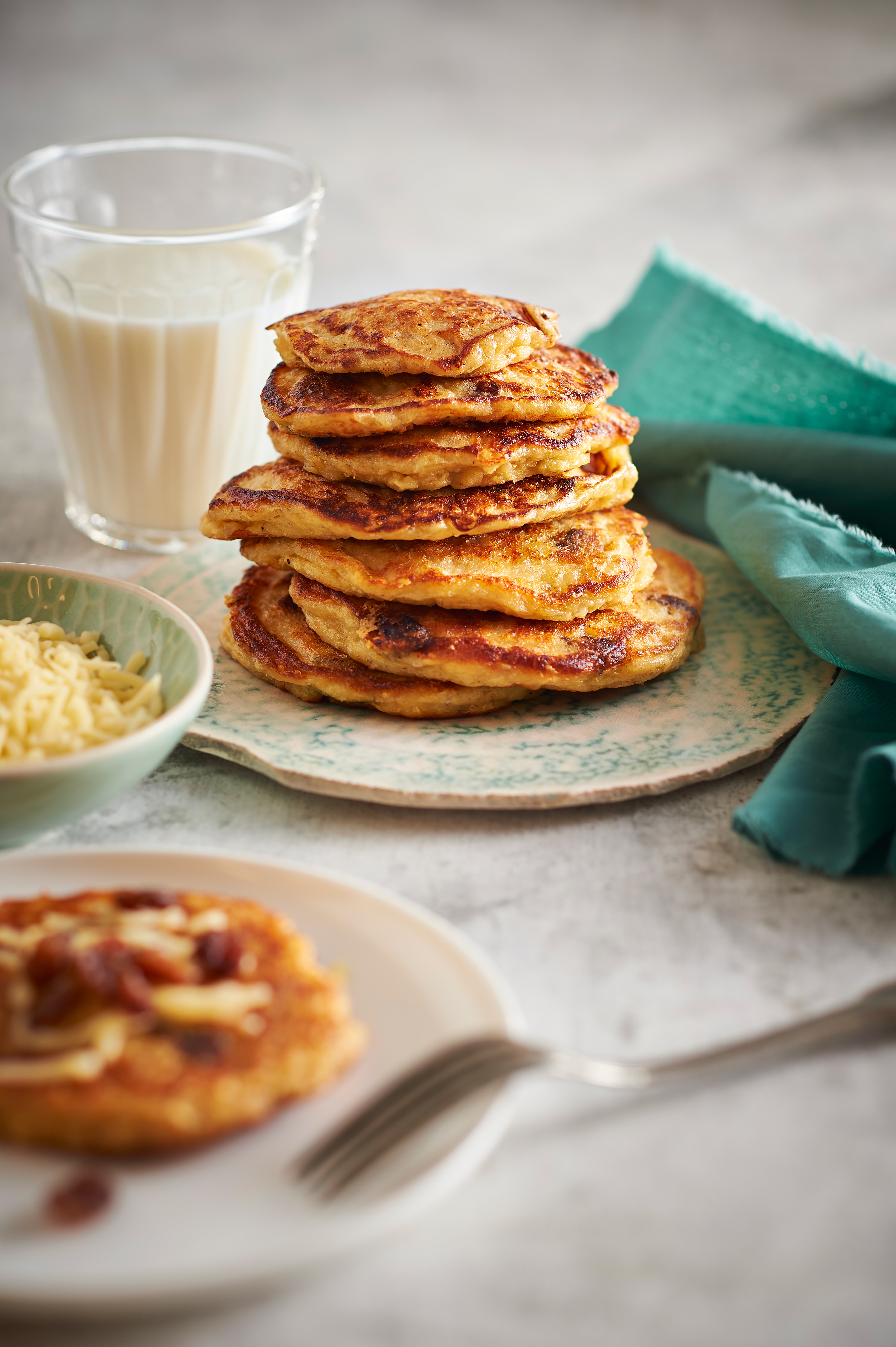 Havermout-kaaspannenkoekjes met rozijnen