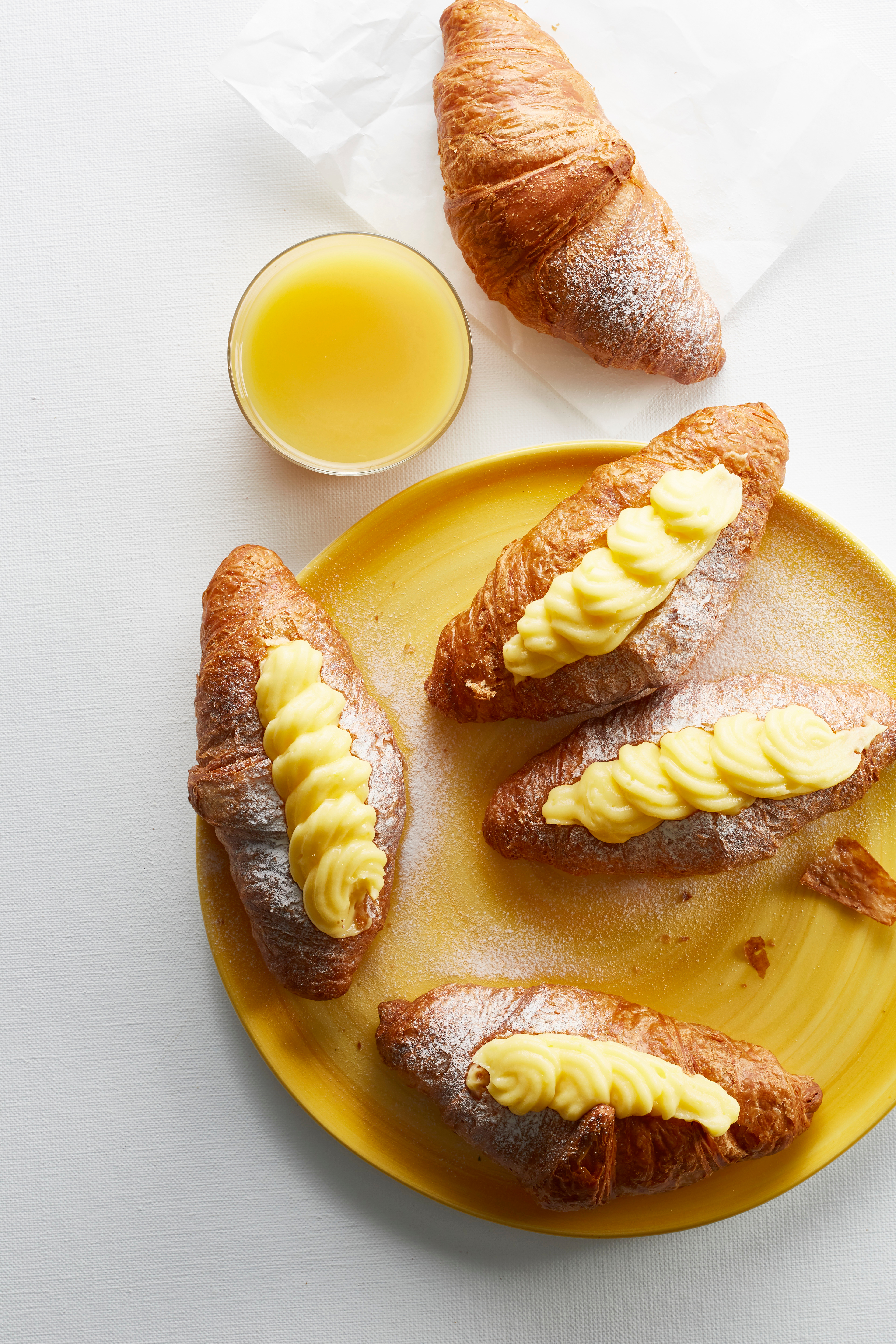 Lemon curd-roomcroissant
