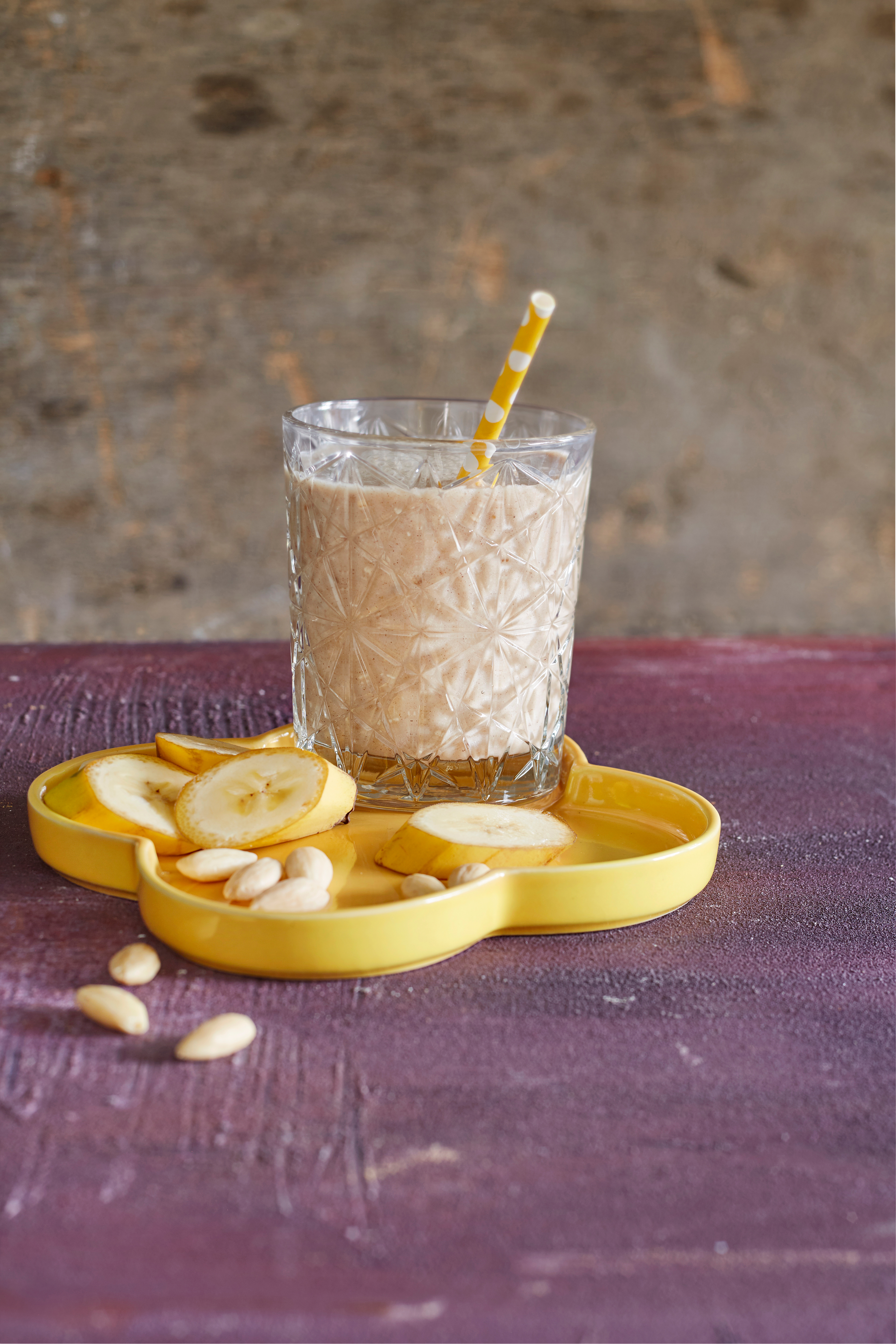 Ontbijtsmoothie met banaan en dadels