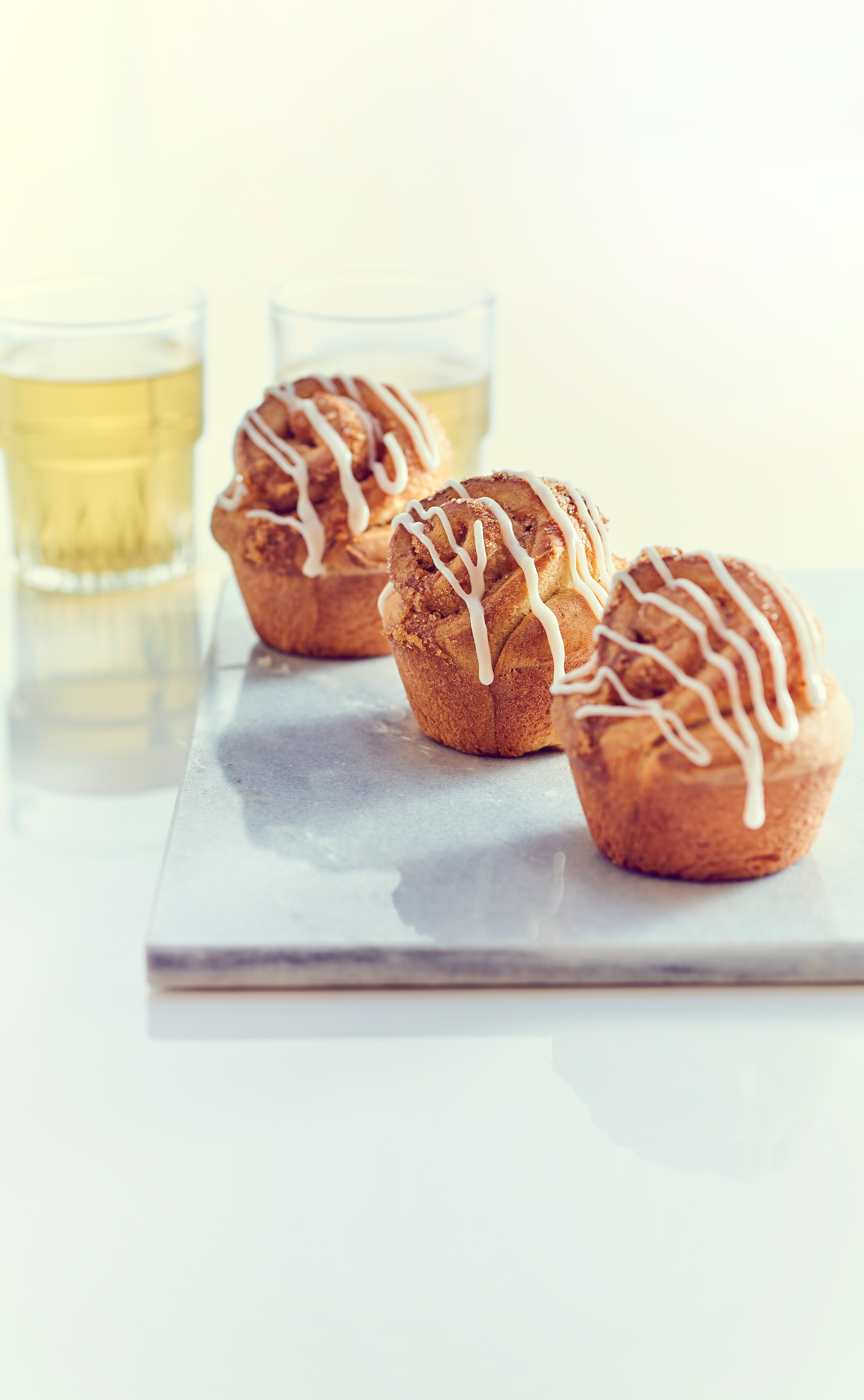 Geglazuurde earl grey-broodjes