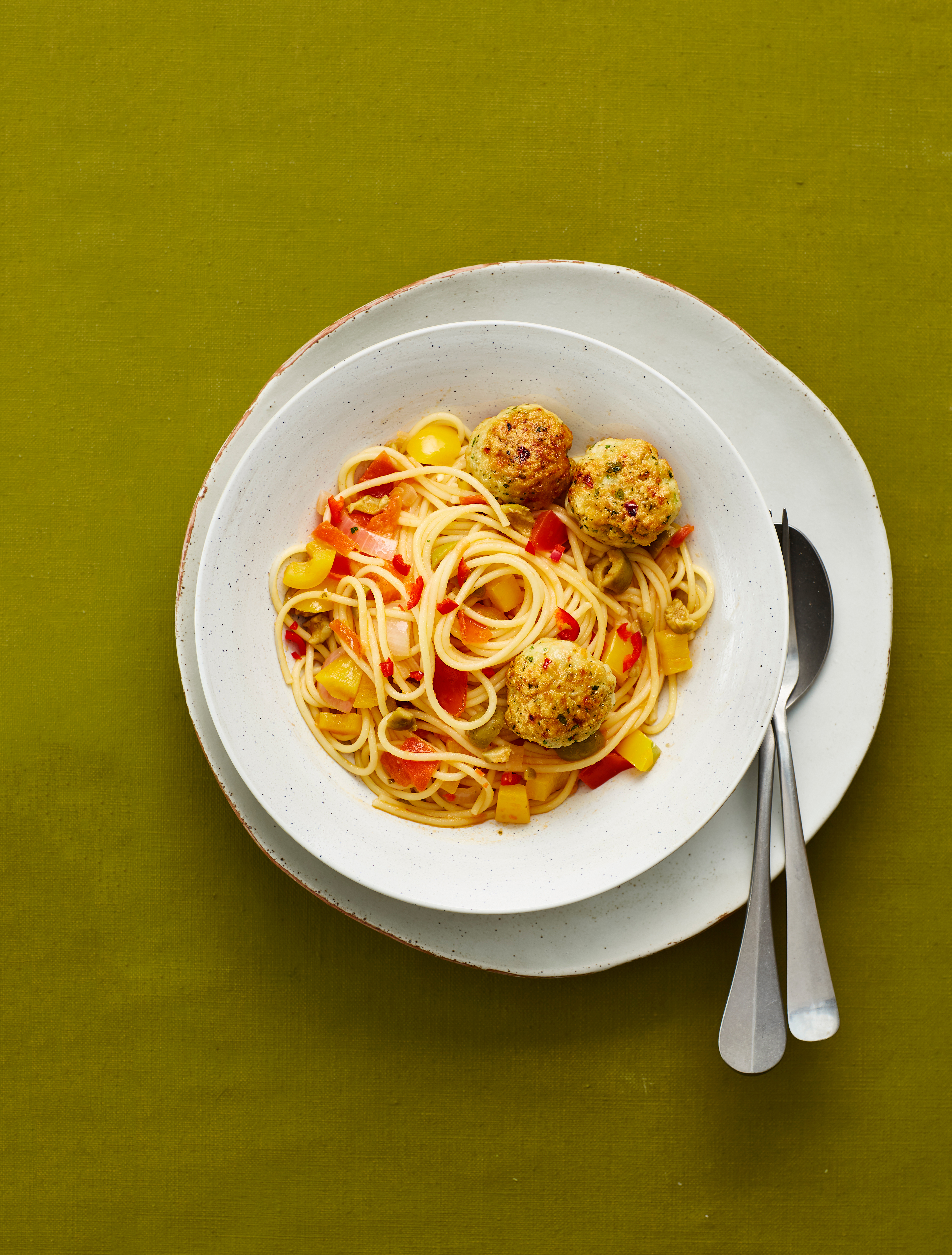 Spaghetti met tonijnballetjes