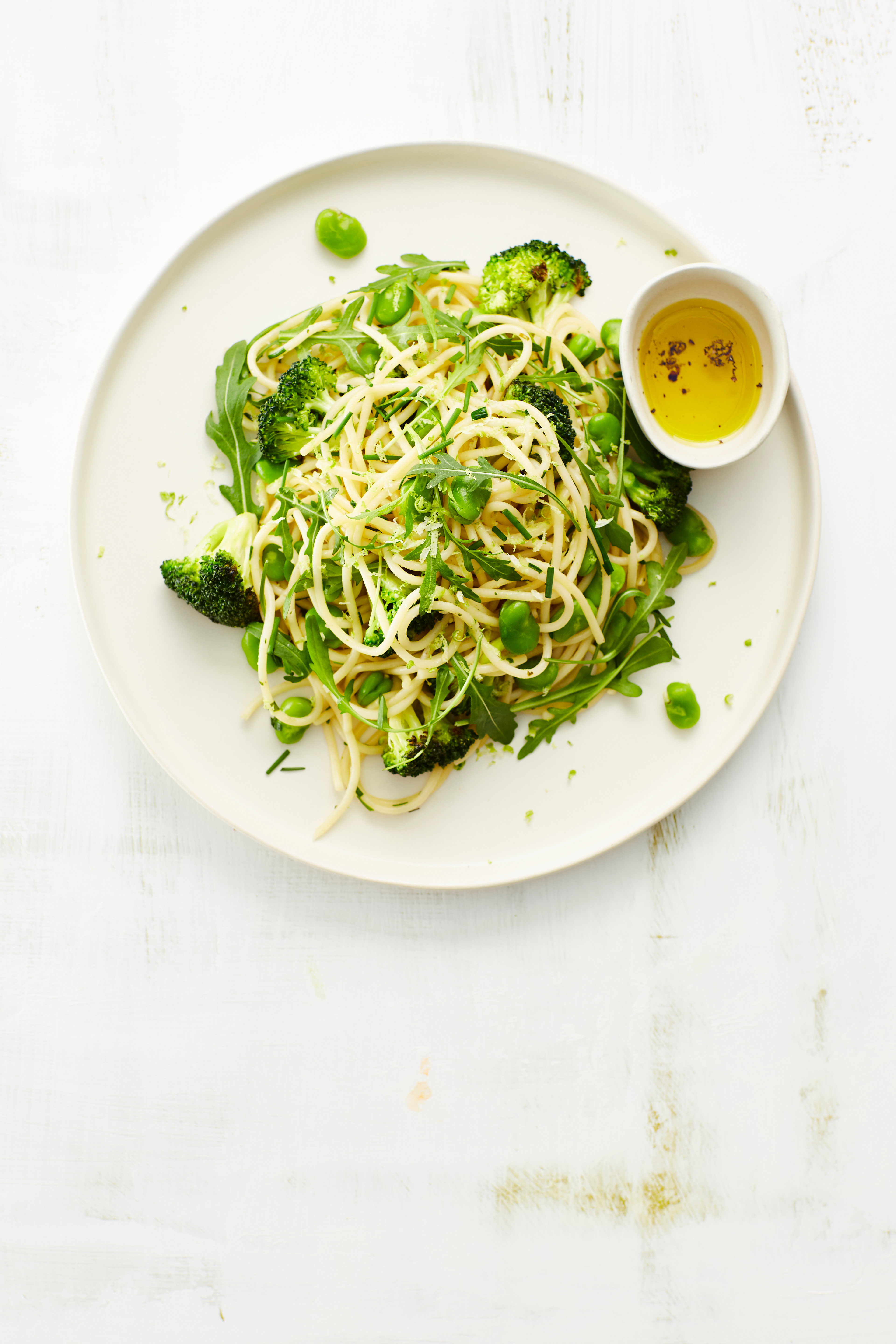 Spaghetti met voorjaarsgroenten
