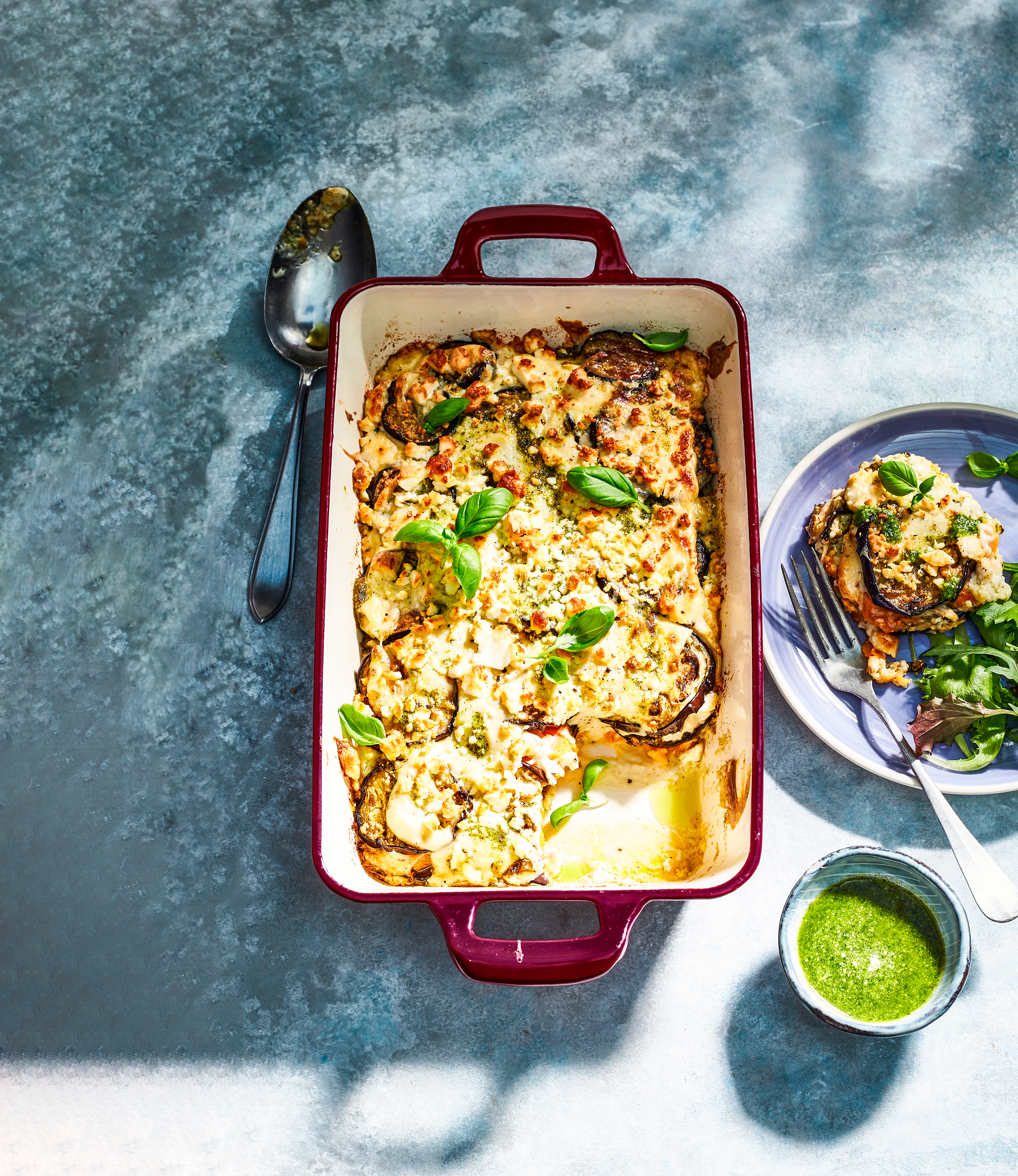 Aubergineschotel met zoete aardappel