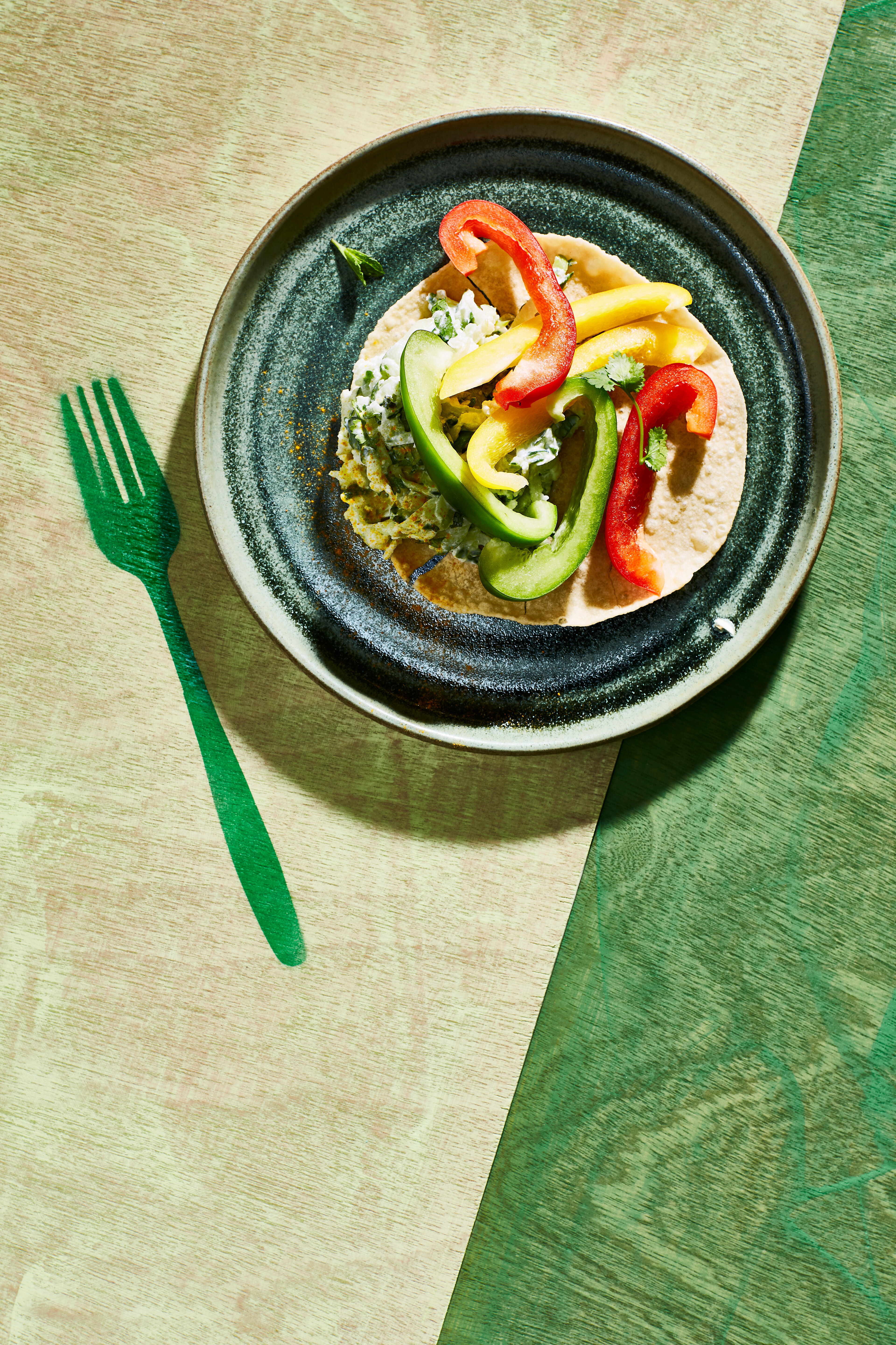 Komkommerraita met paprika