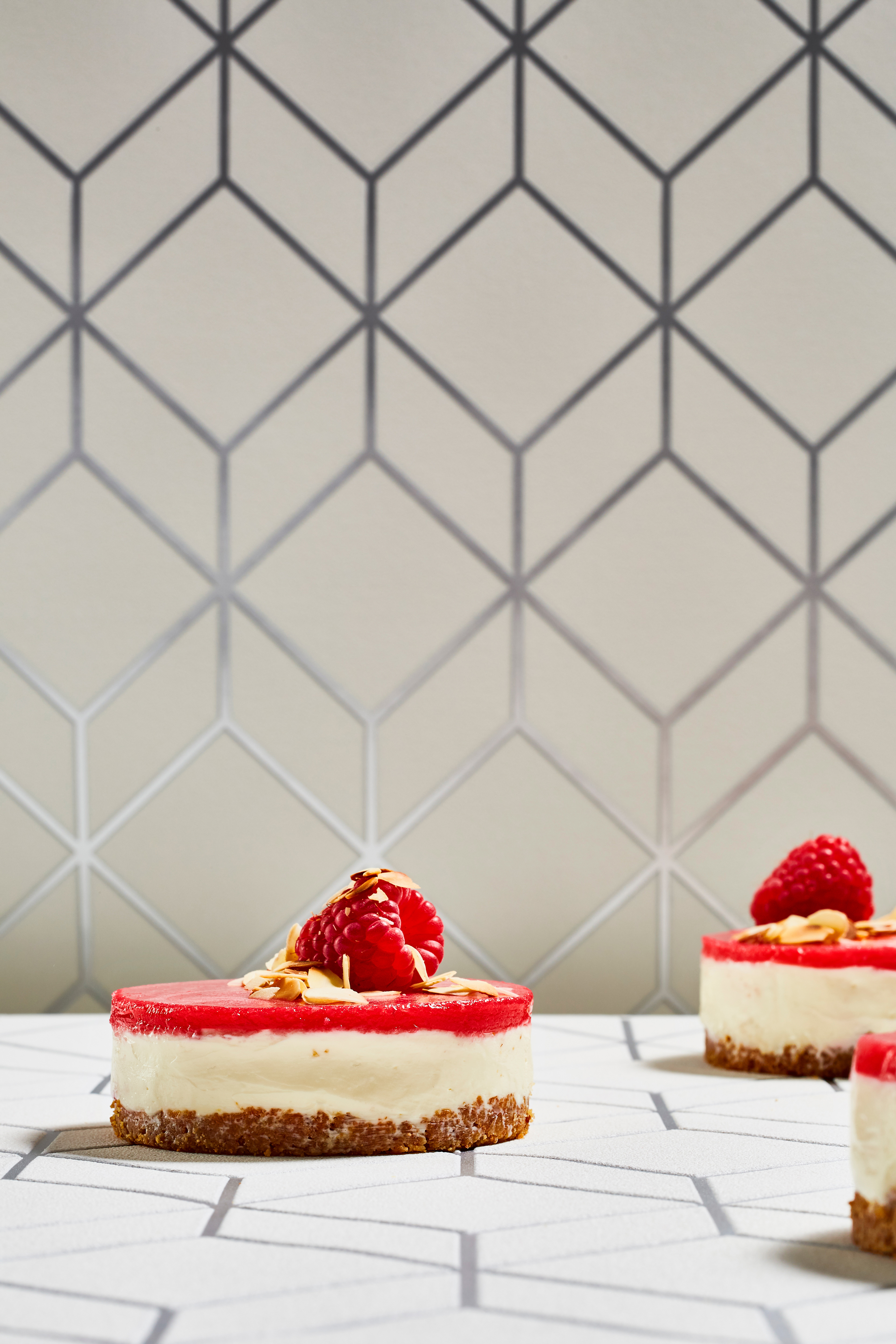 Cheesecakejes met witte chocolade en framboos