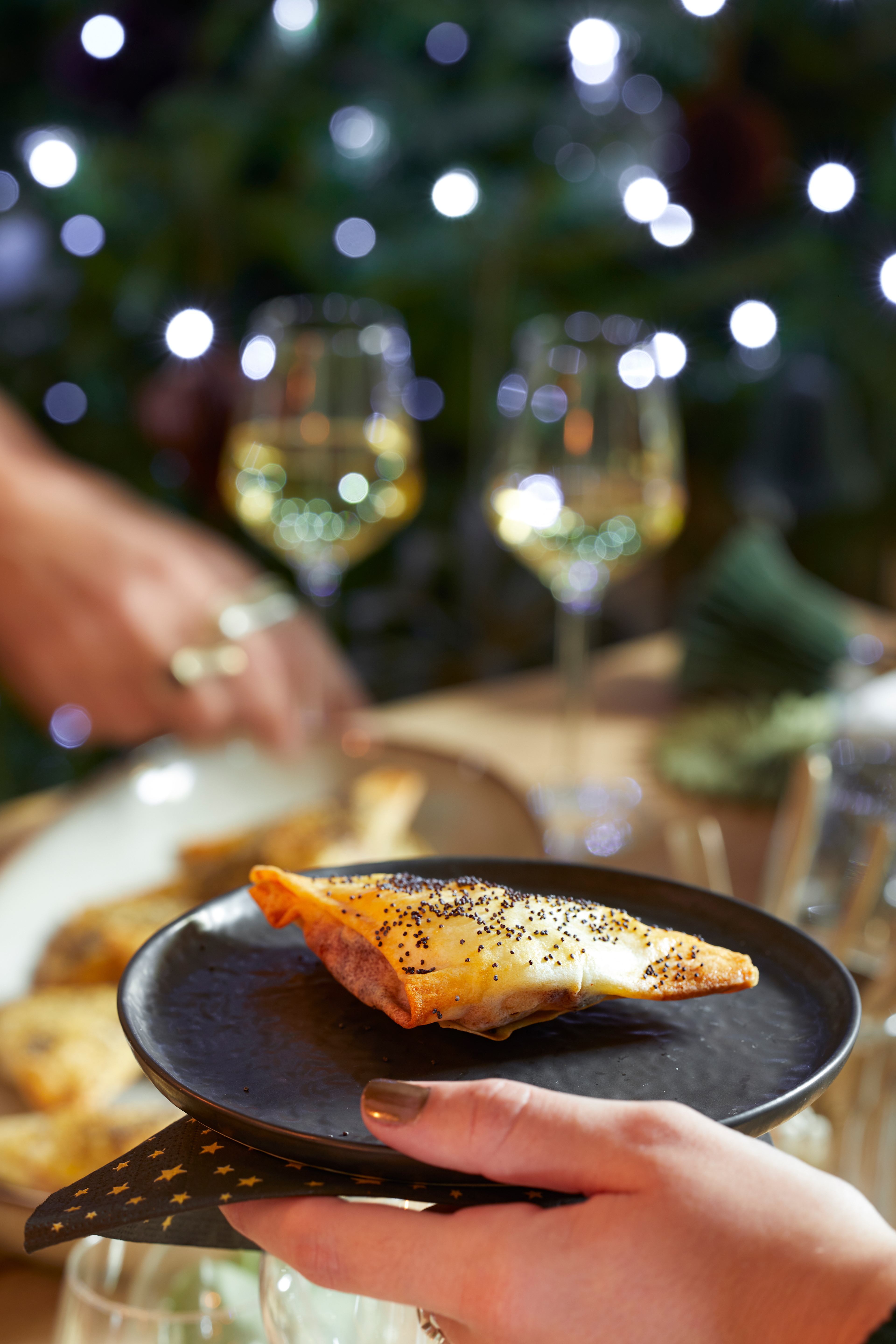 Filo-driehoekjes met appel, pompoen en gorgonzola