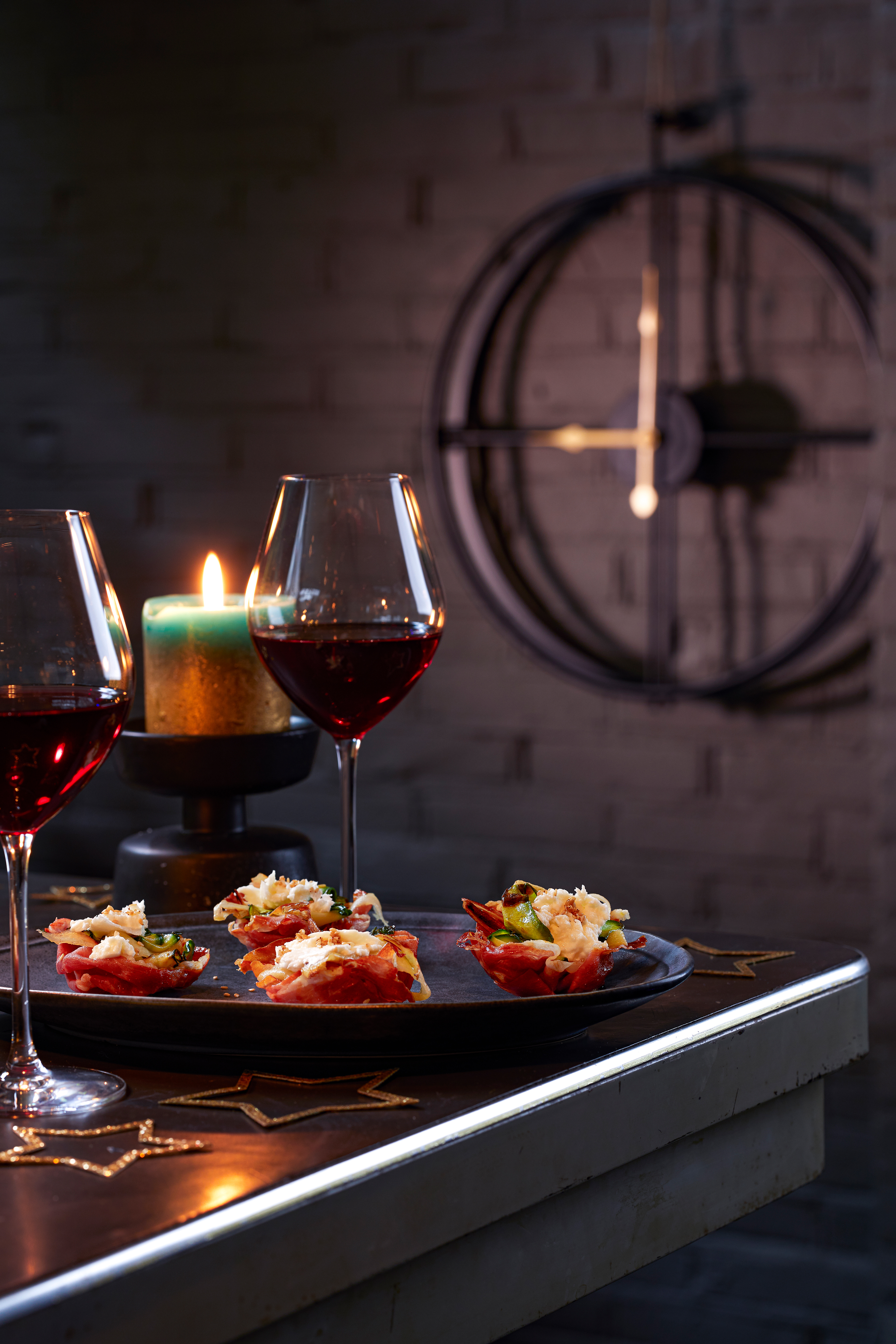 Hamtaartjes met geroosterde groenten en mozzarella