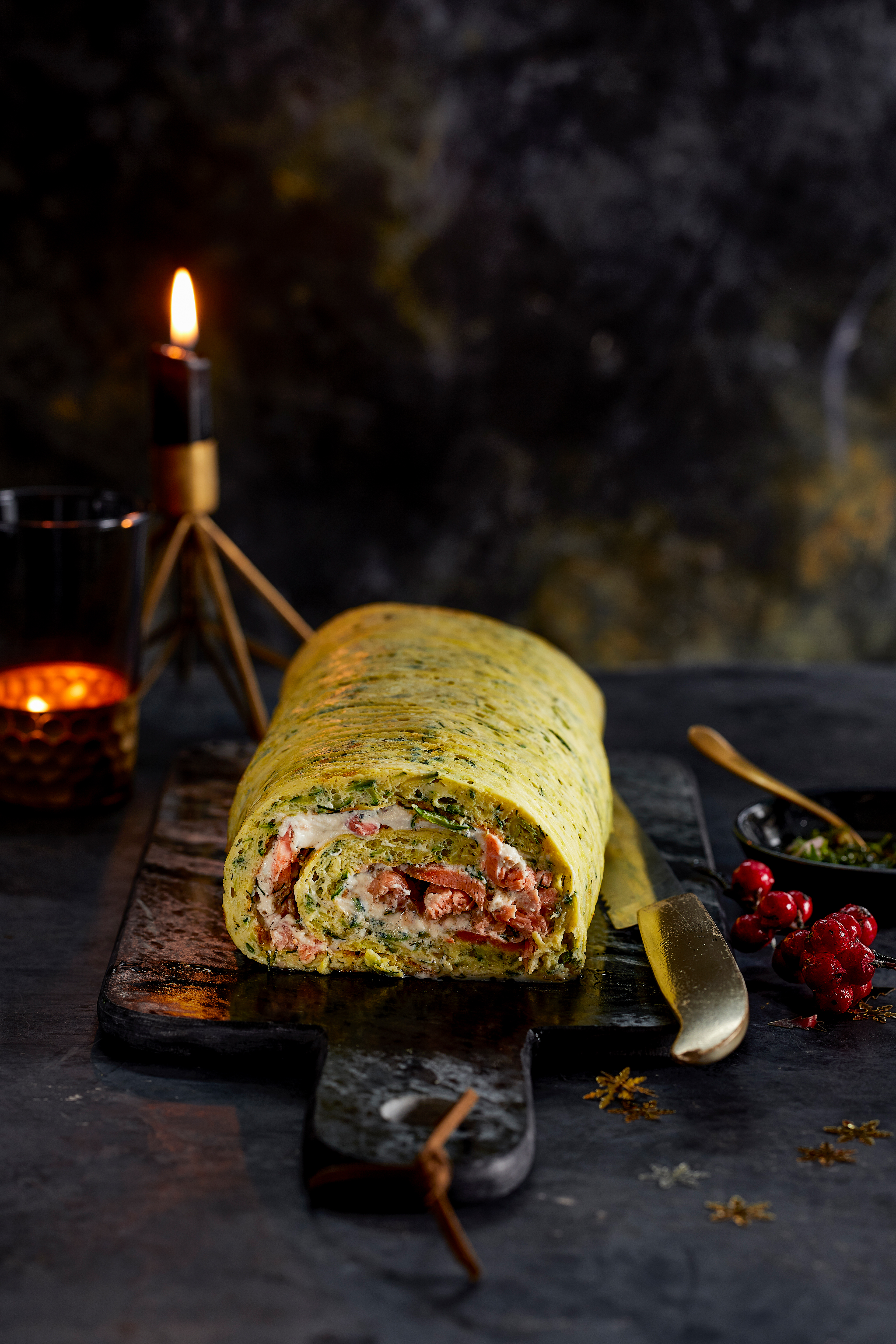 Rouleaux met courgette, zalm en garnalen