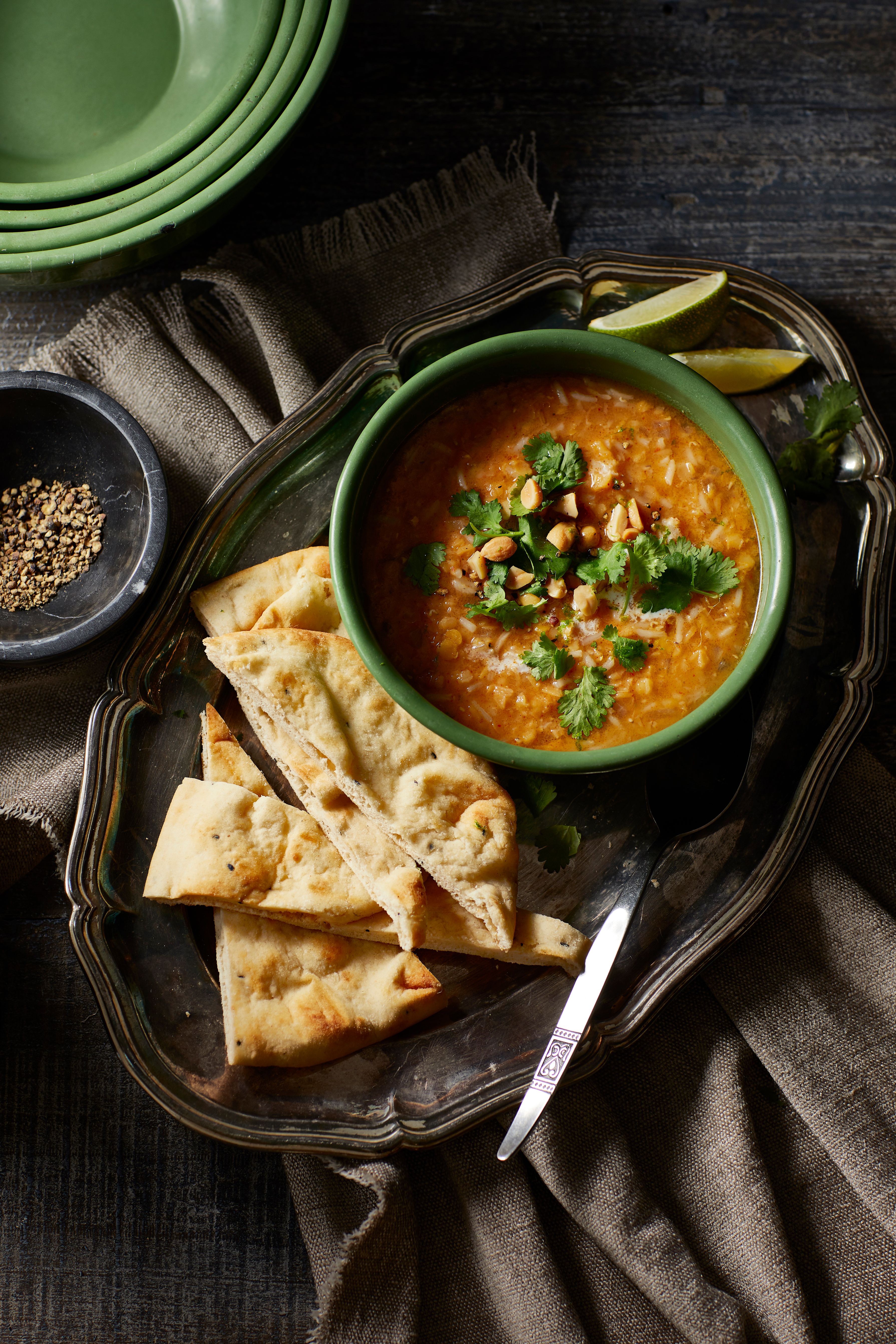 Hot currysoep met rode linzen en kokos