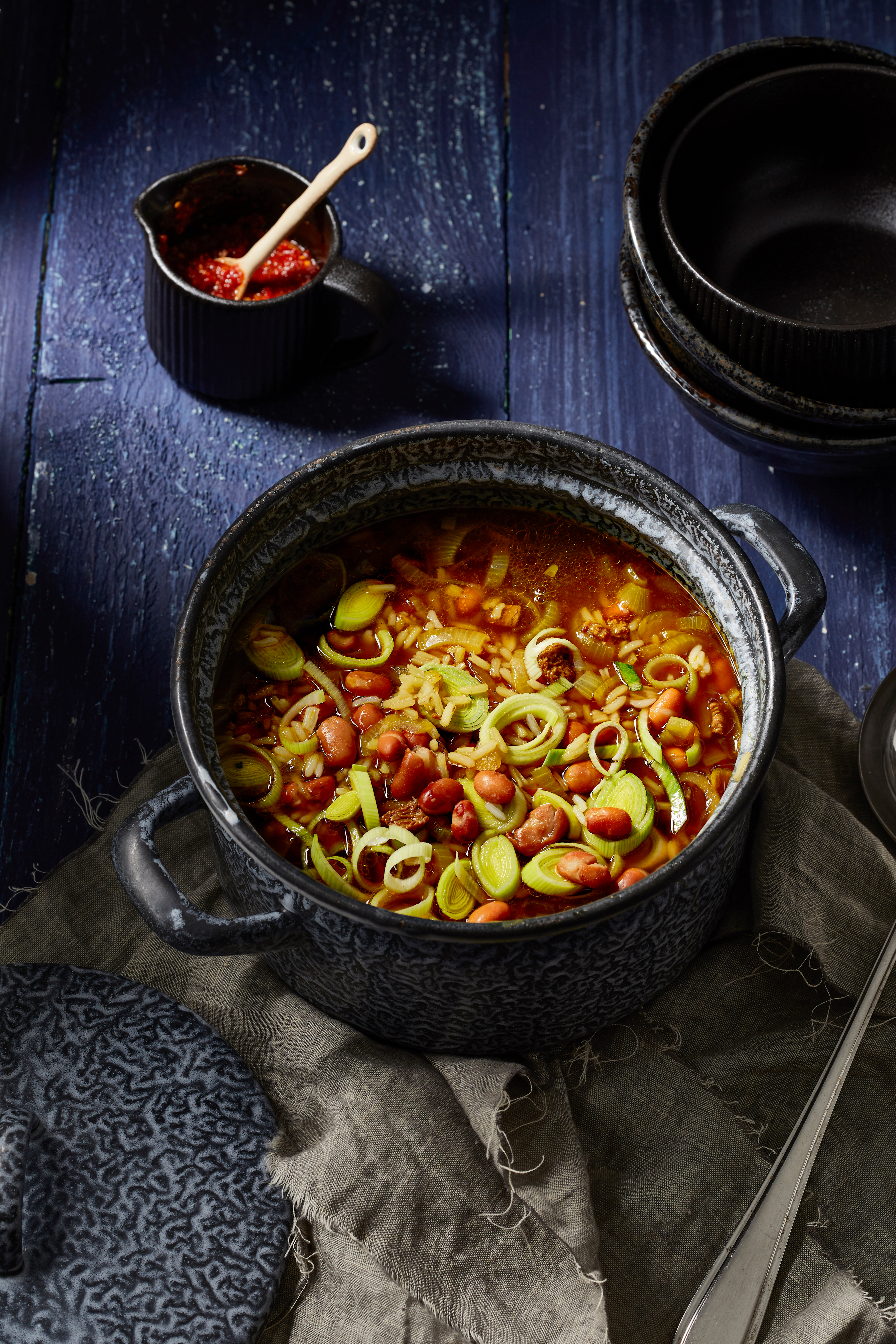 Spicy ketjap-uiensoep