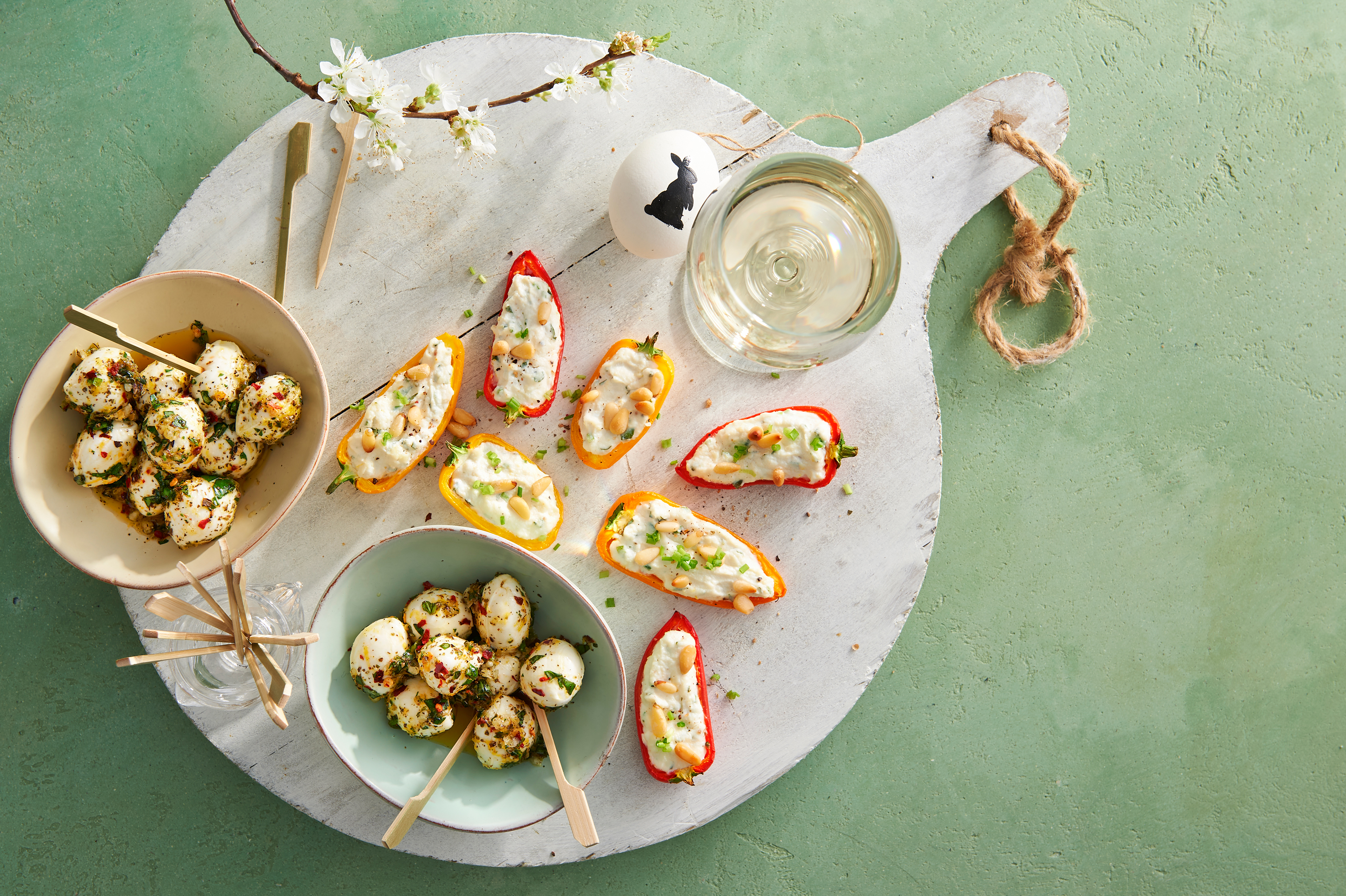 Snackpaprika's met kruidenricotta