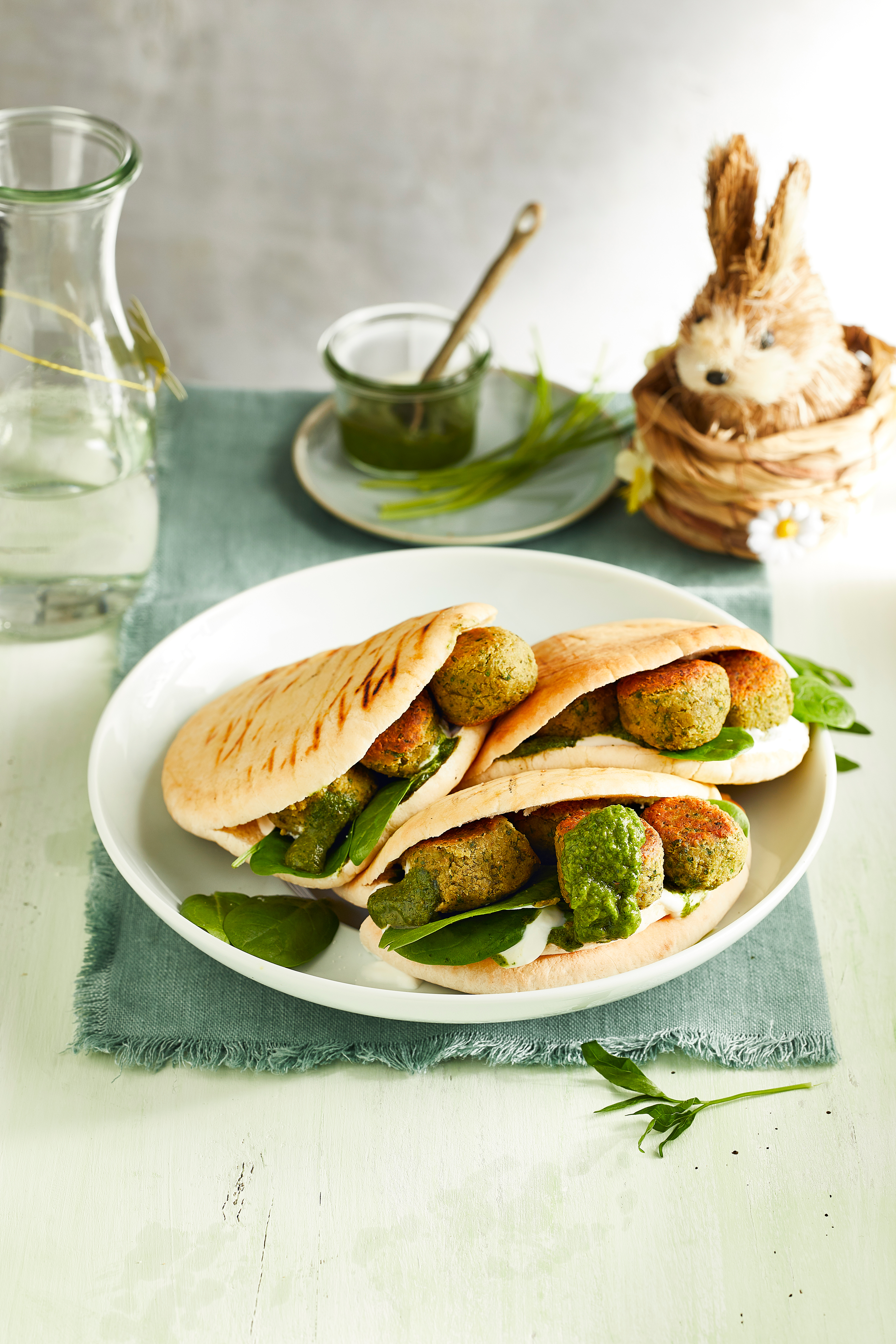 Groene falafelballetjes met zhug