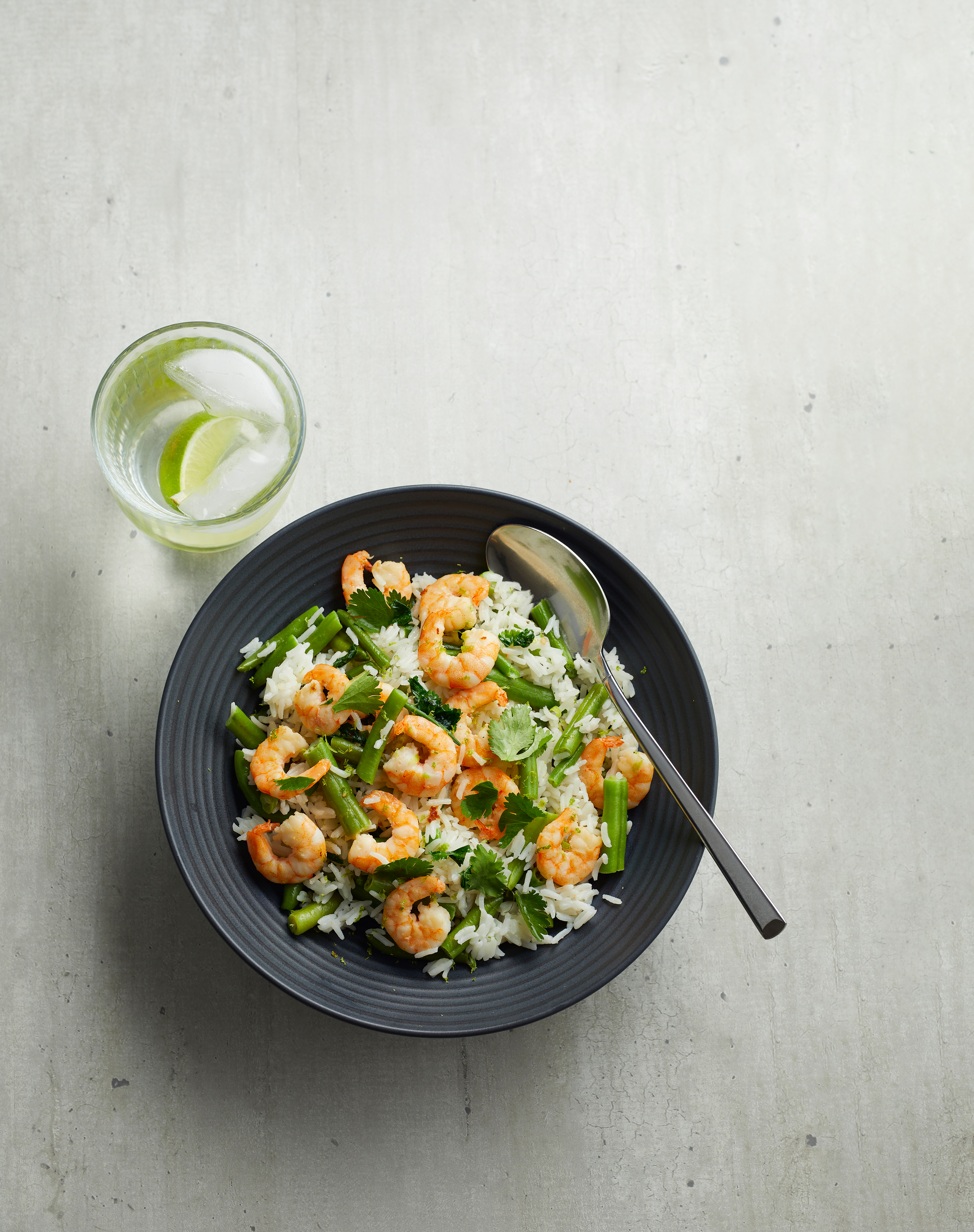 Kokosrijst met limoen en garnalen