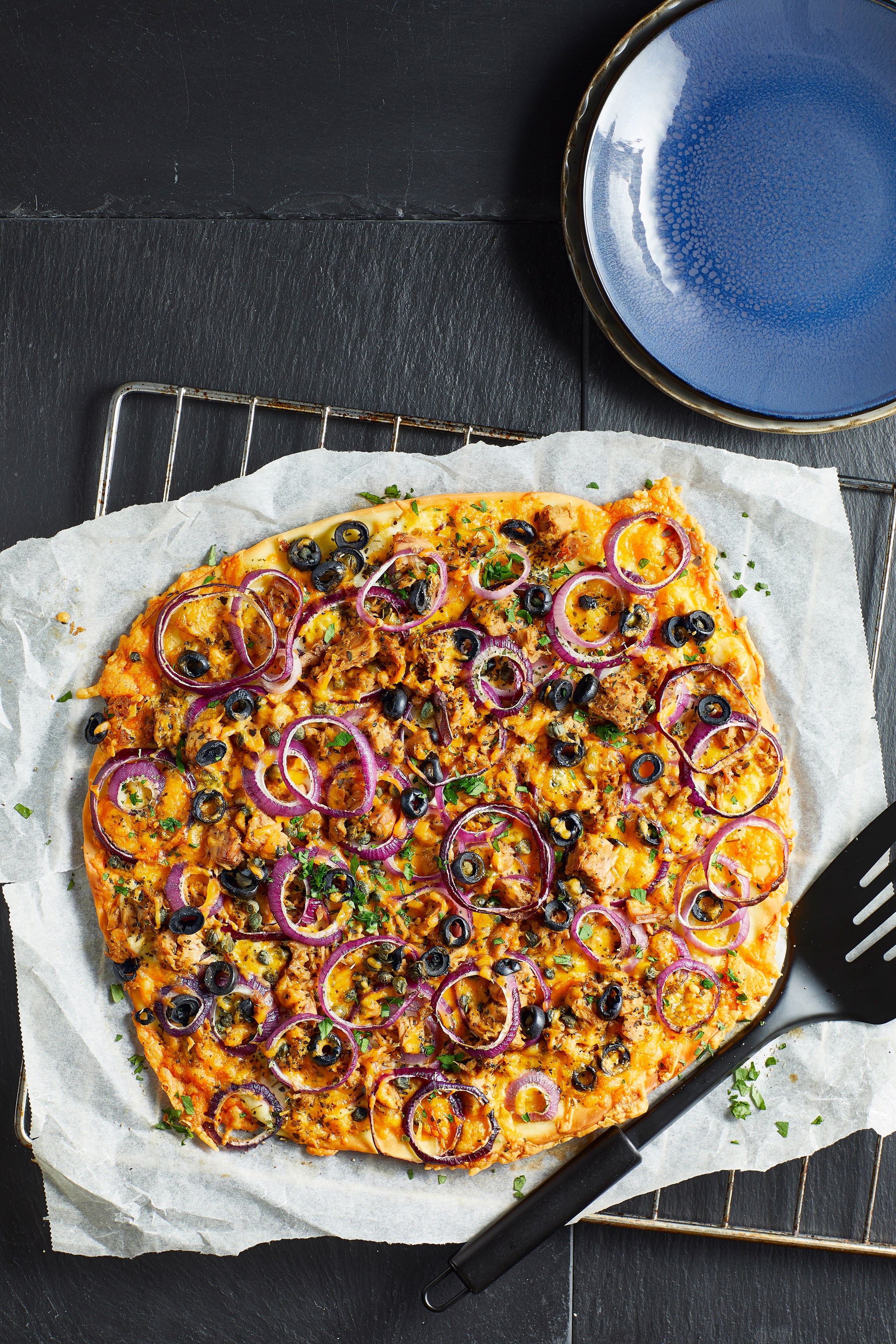 Pizza white tuna melt