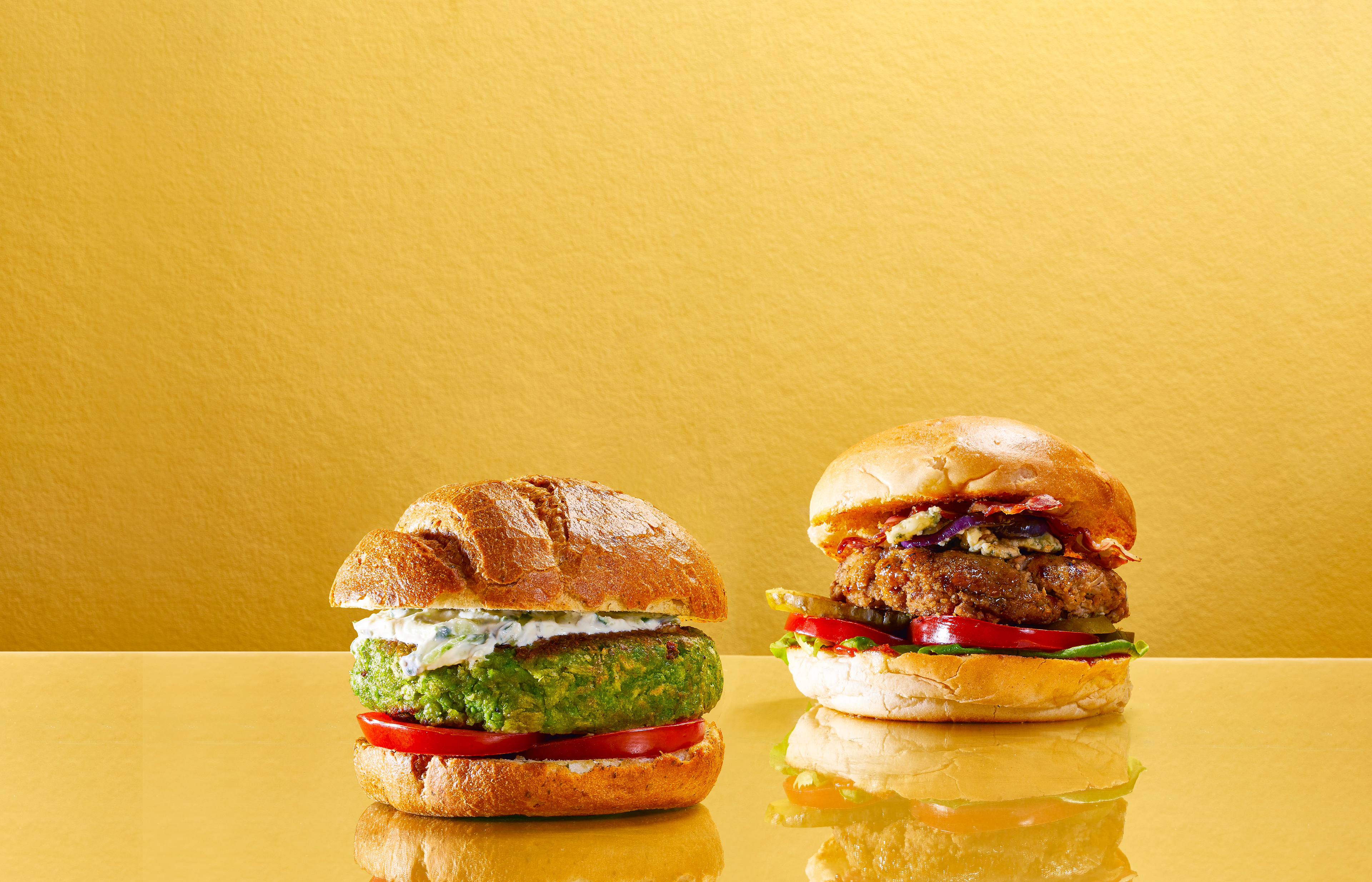 Lenteburger met tzatziki