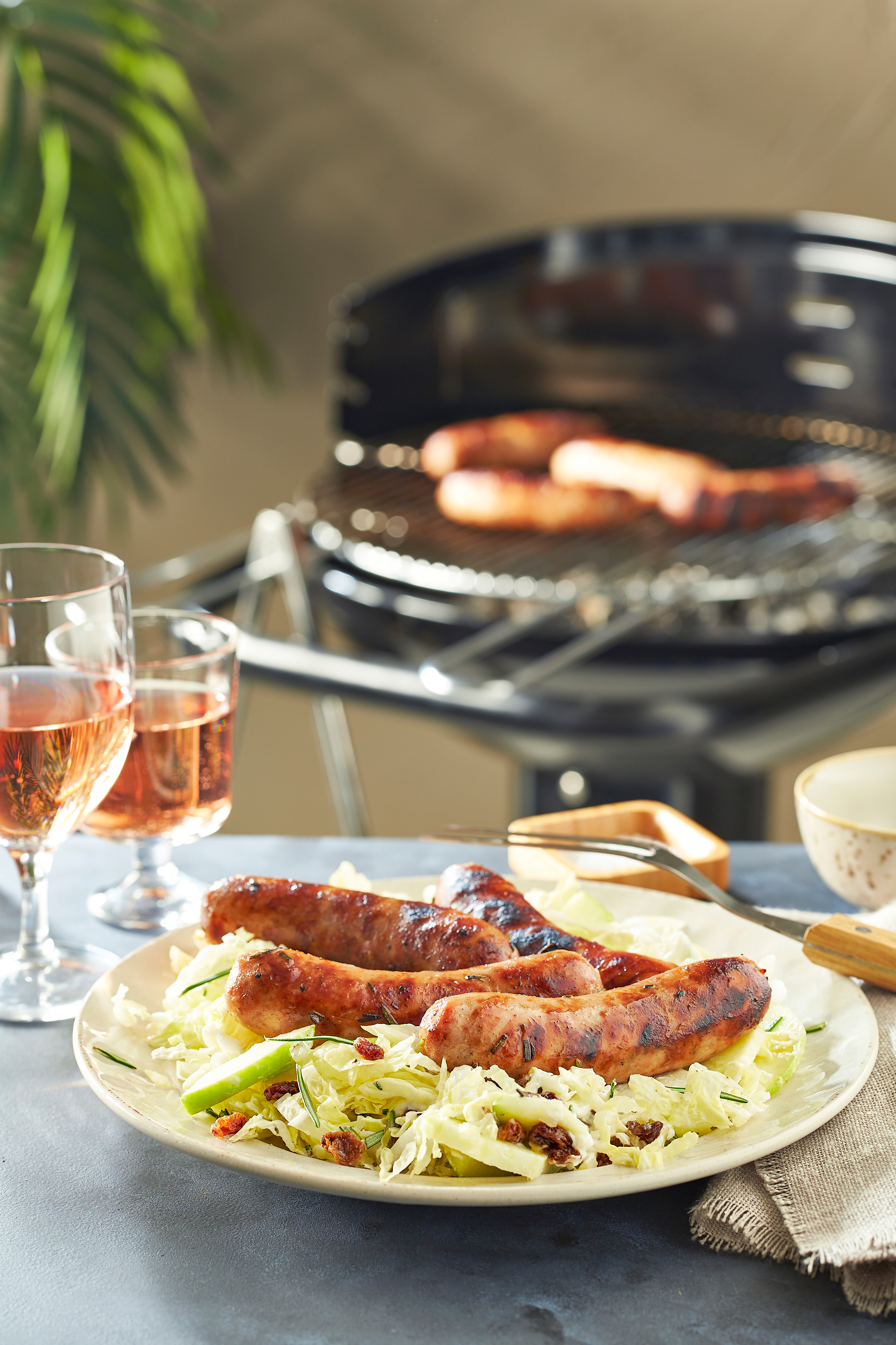 Saucijzen met koolsalade