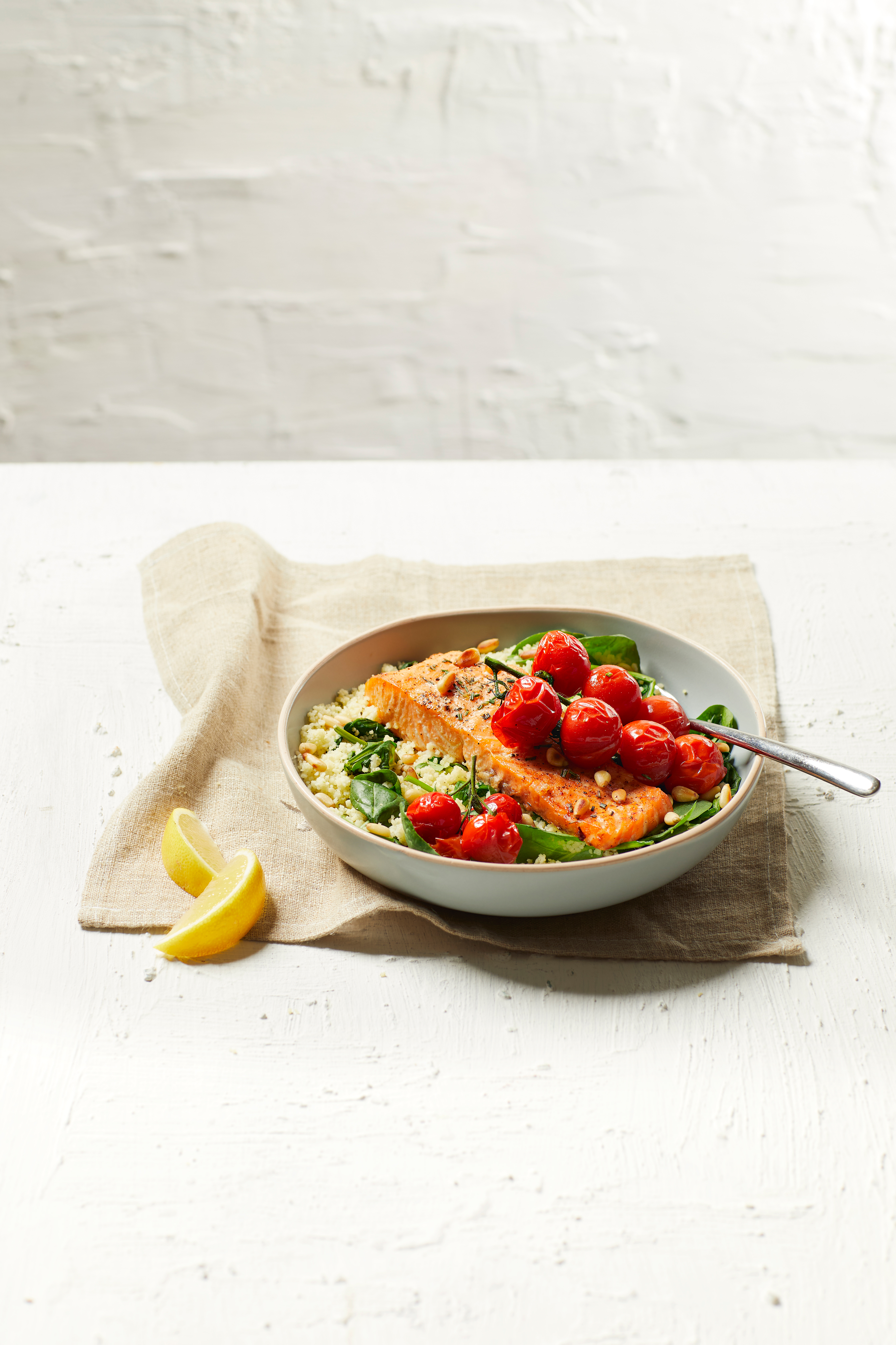 Zalmfilet met spinazie en couscous