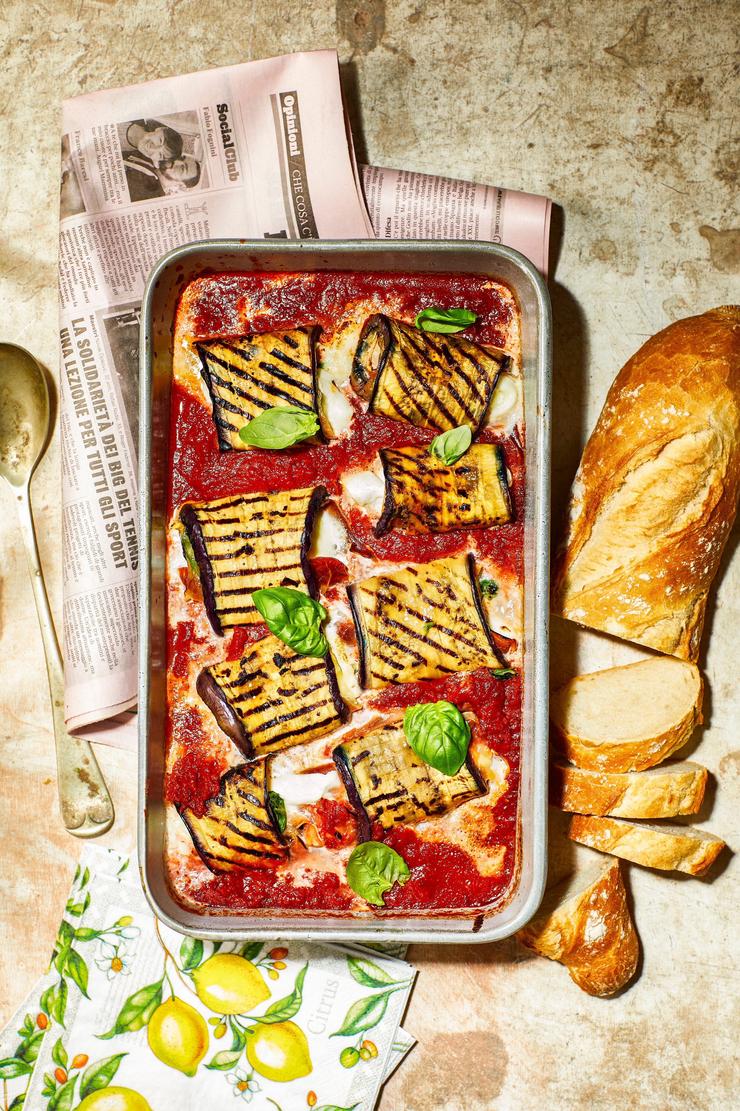 Aubergine-cannelloni met mozzarella