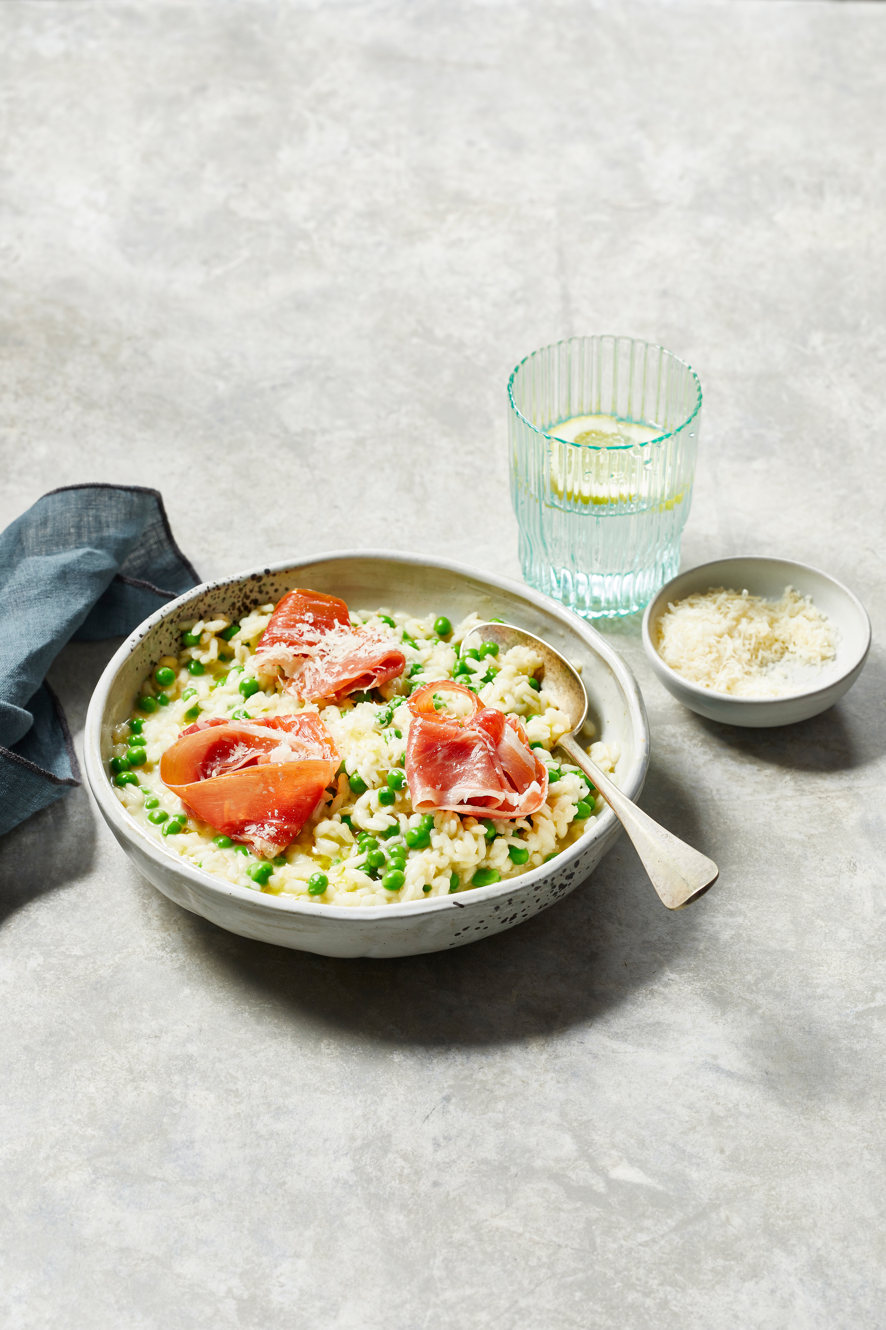 Risotto met doperwten en rauwe ham