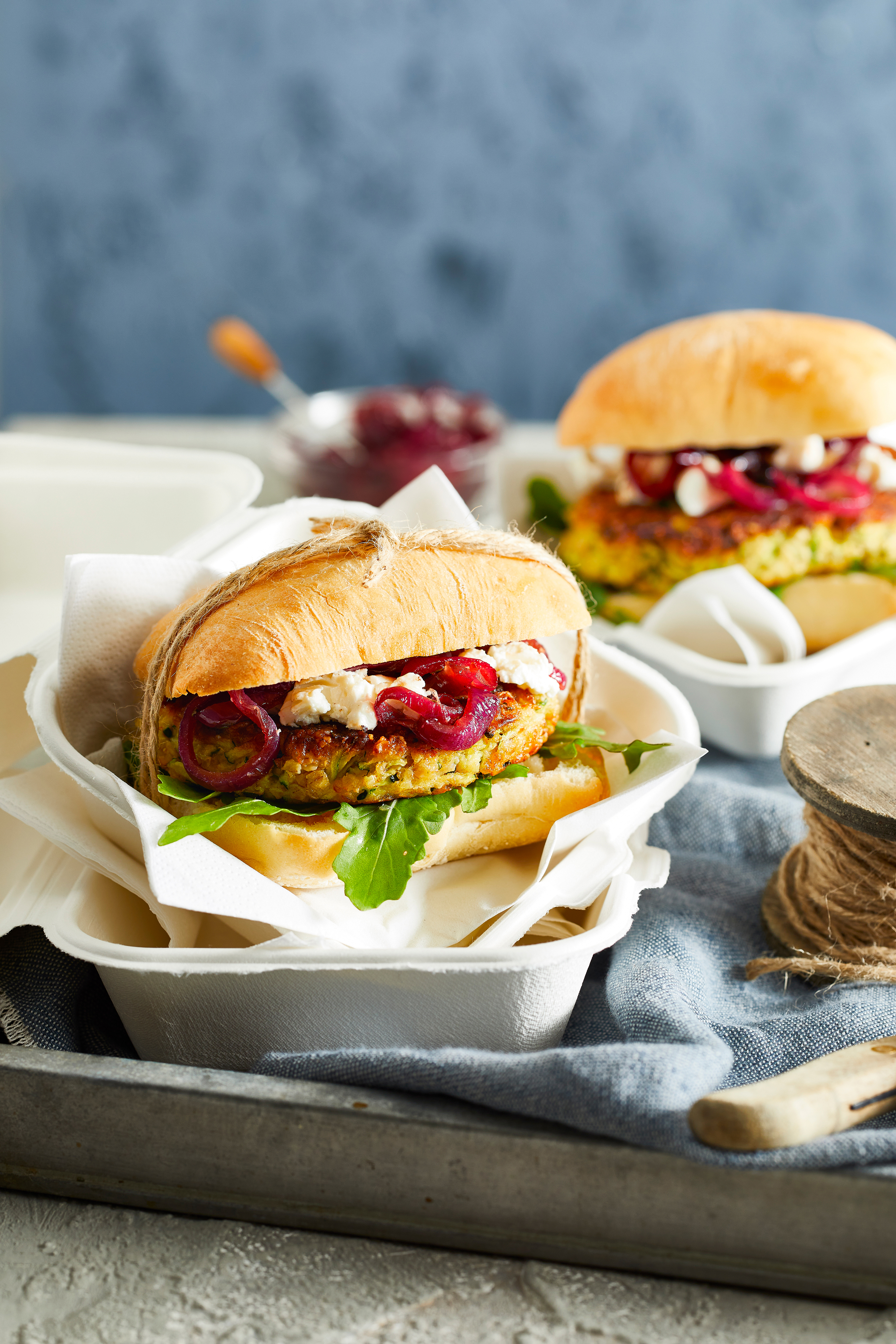 Courgetteburger met geitenkaas en uienmarmelade