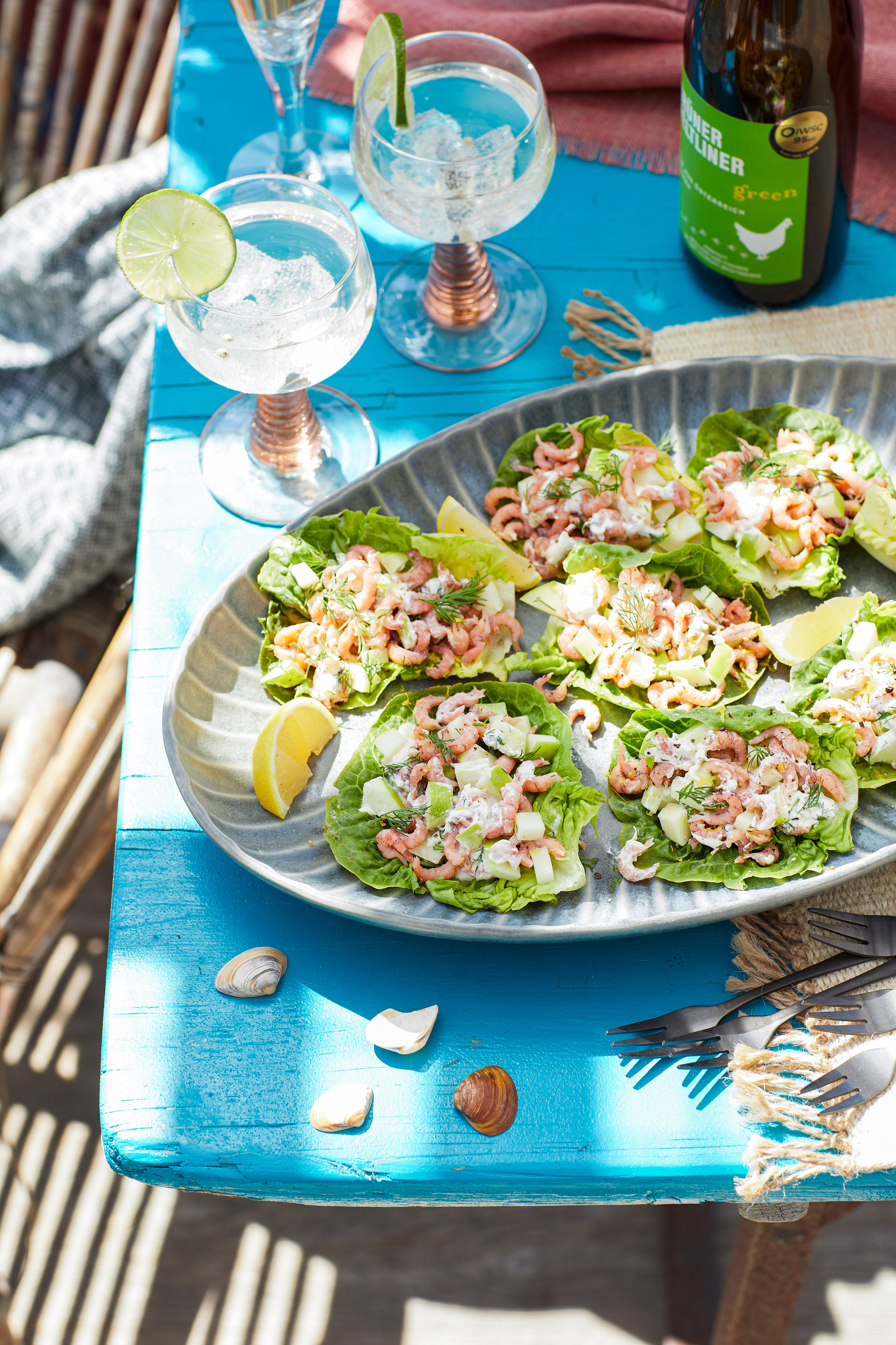 Little gem met garnalen, appel en dille