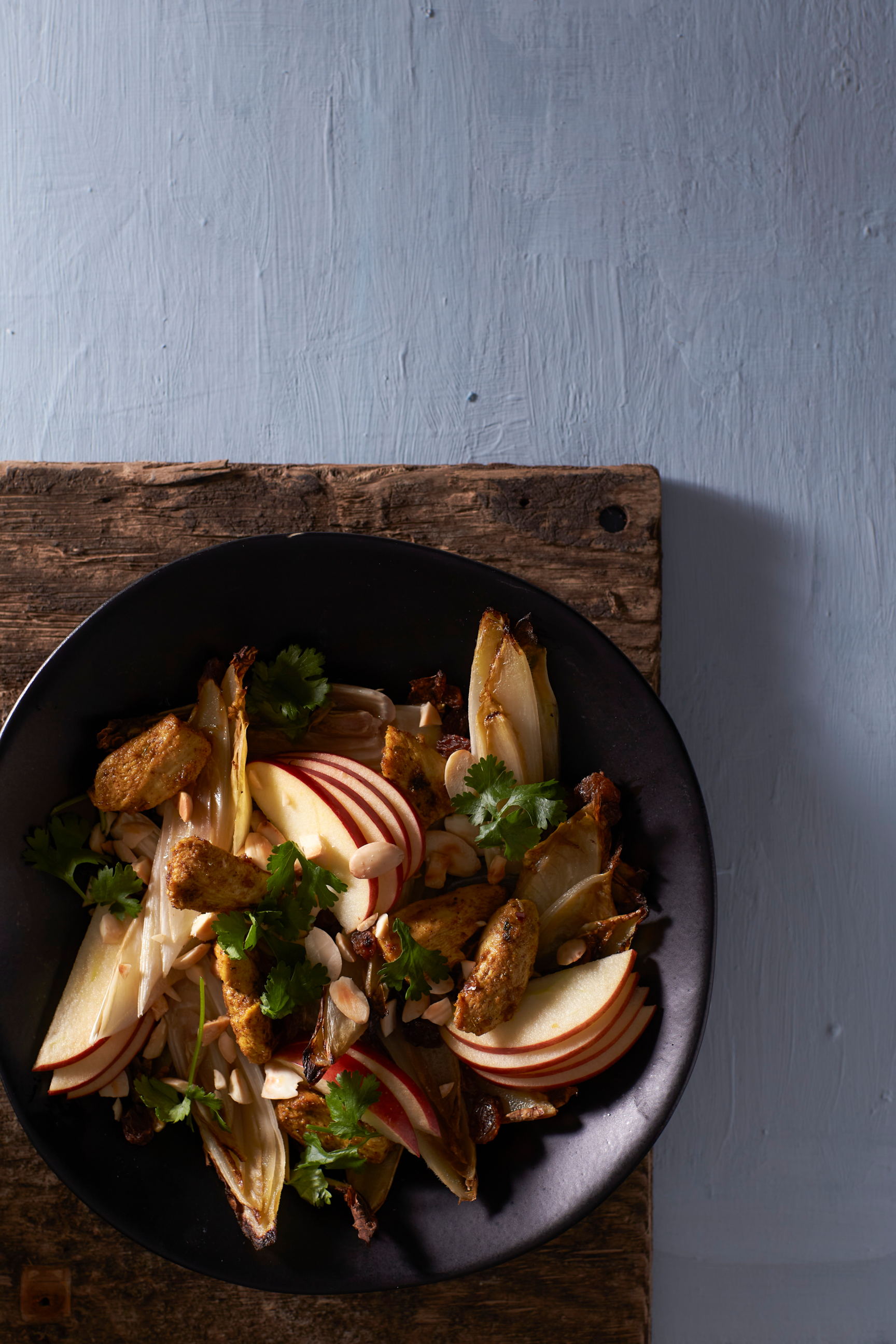 Geroosterde-witlofsalade met vadouvan-kip