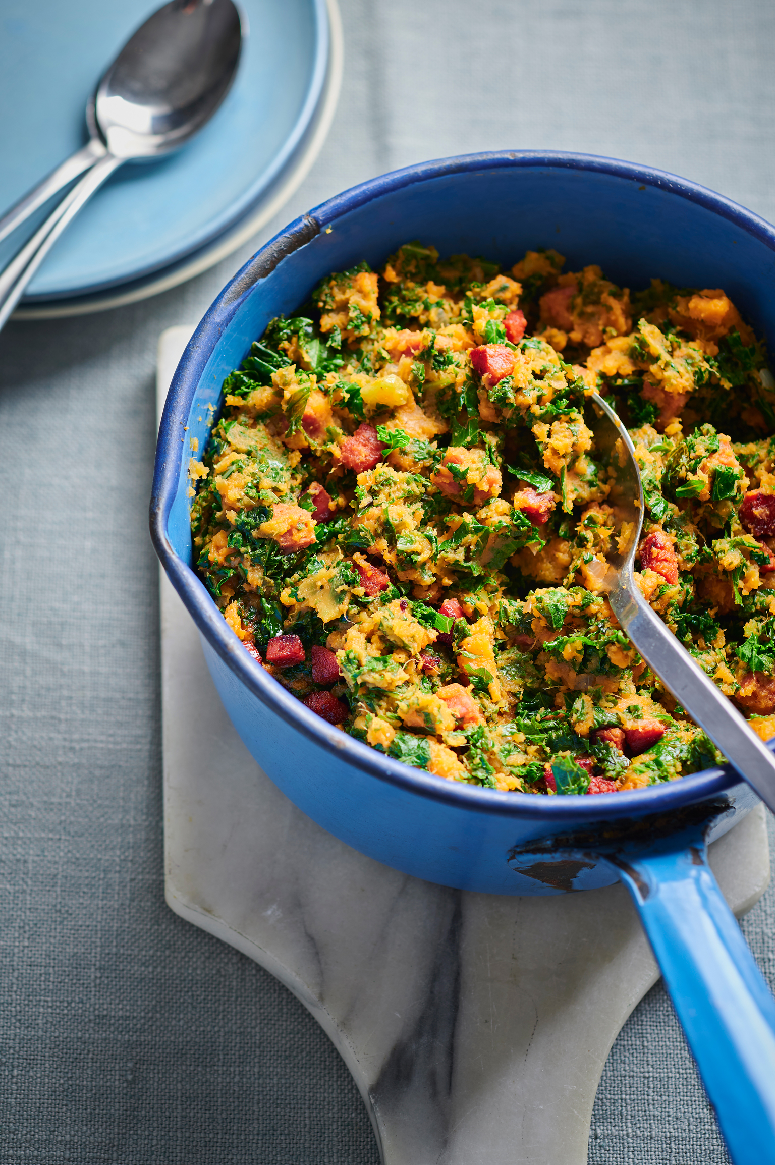 Roerbakstamppot van boerenkool en zoete aardappel