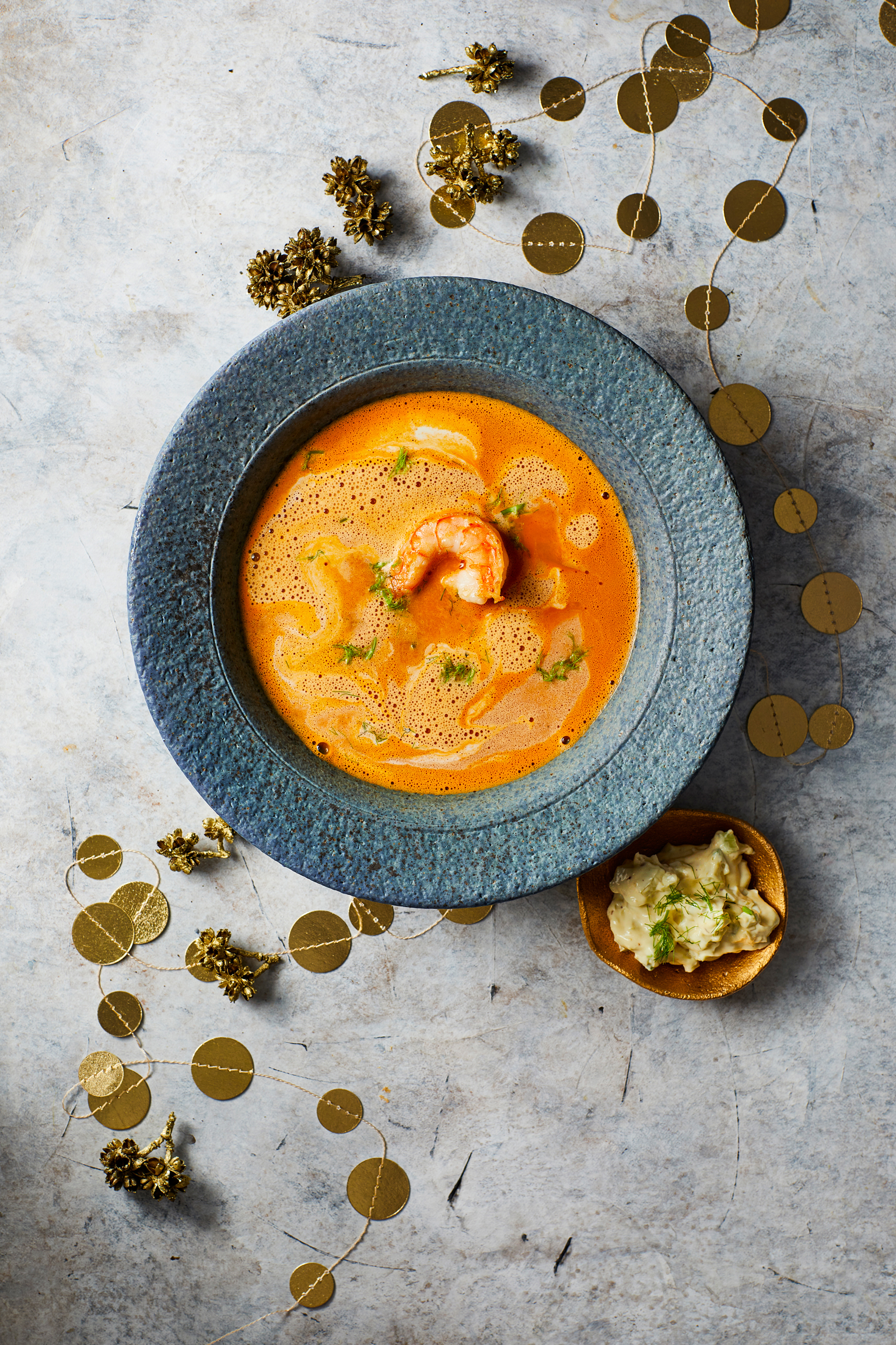 Bisque met garnalen en venkel