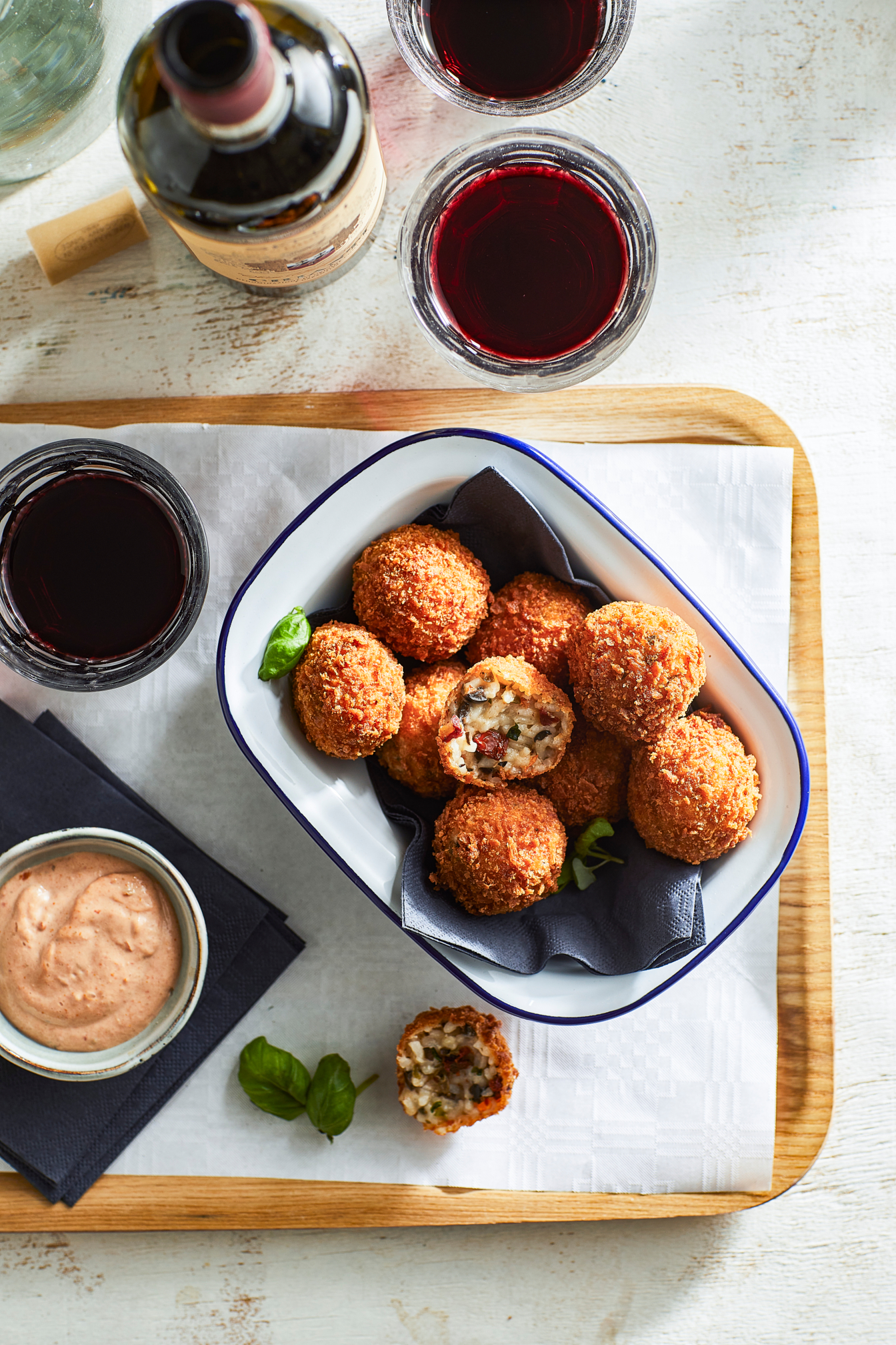 Arancini met tapenade