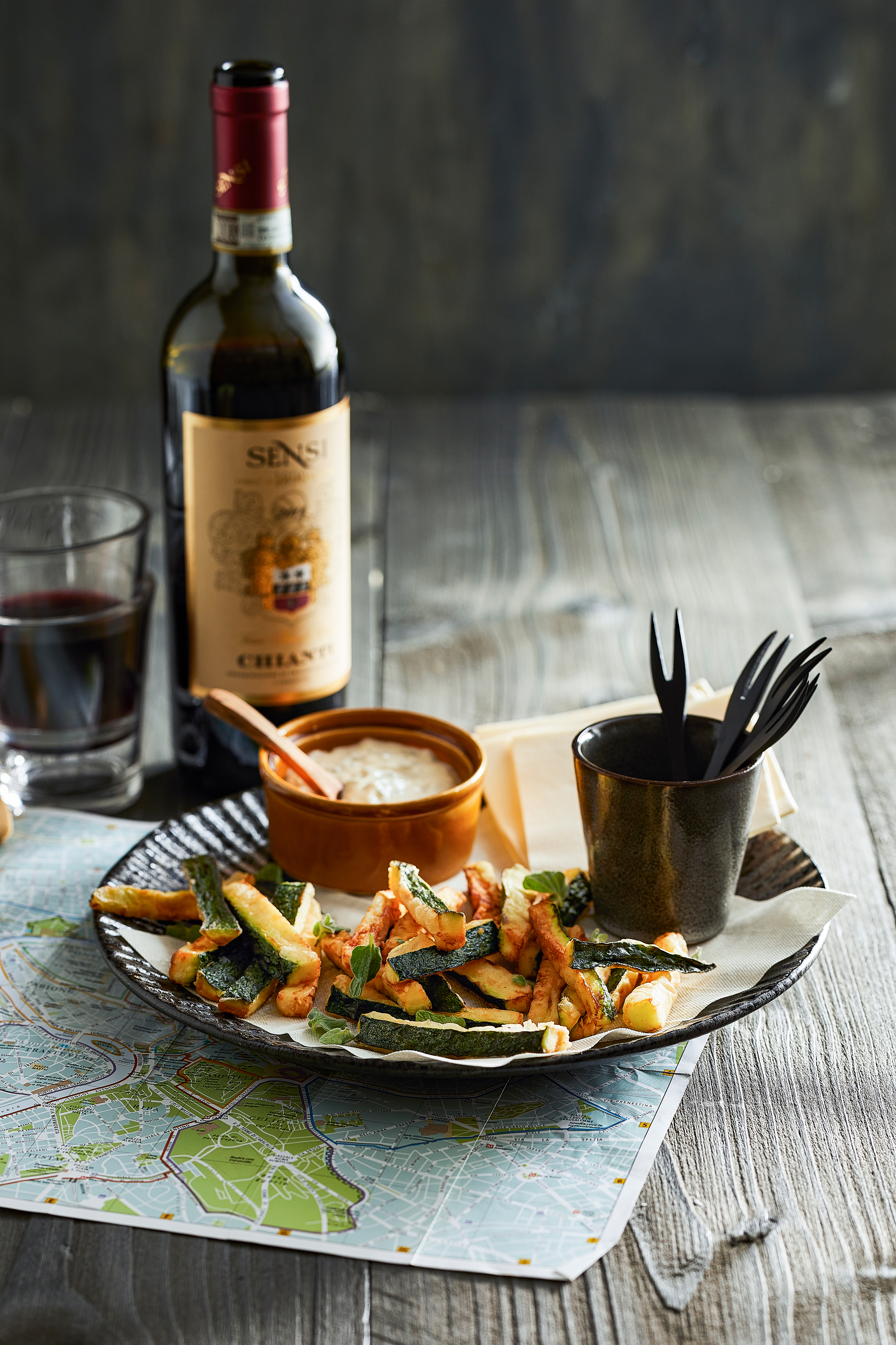 Courgettefrietjes met oregano-mayonaise