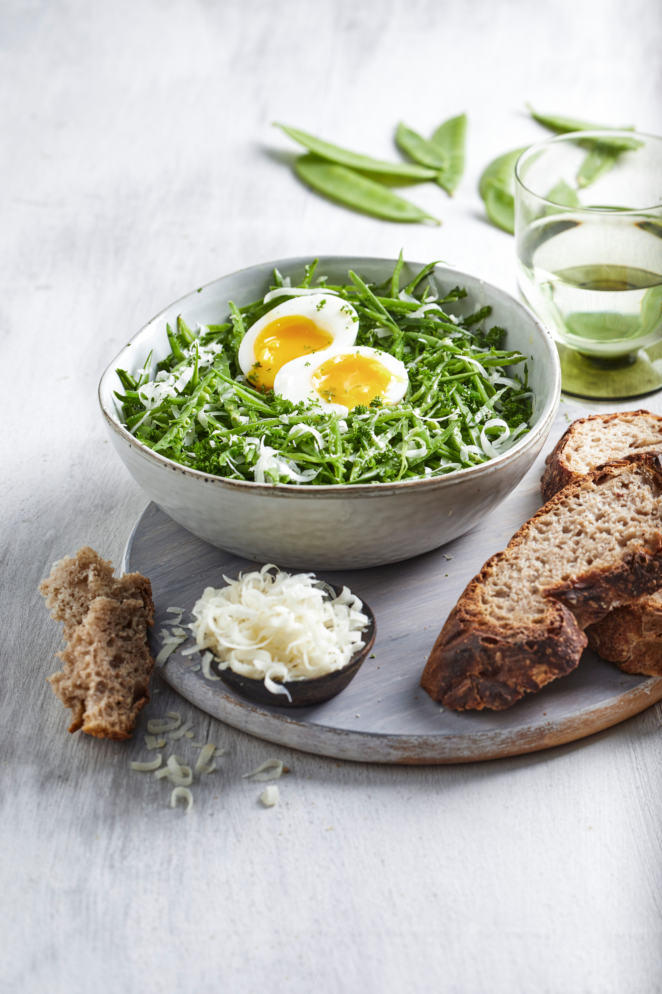 Peultjes met zachtgekookt ei