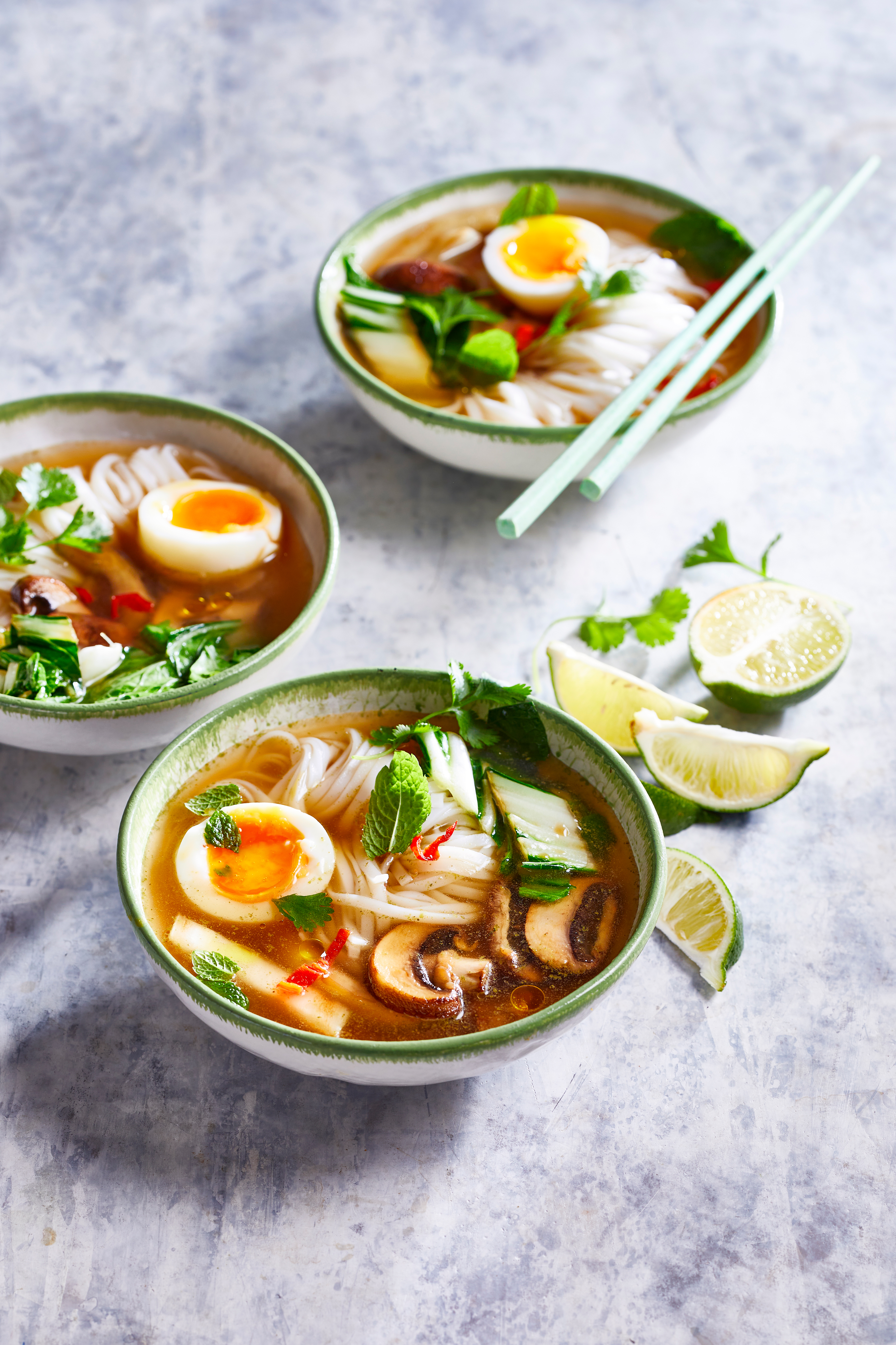 Pho met een zachtgekookt ei