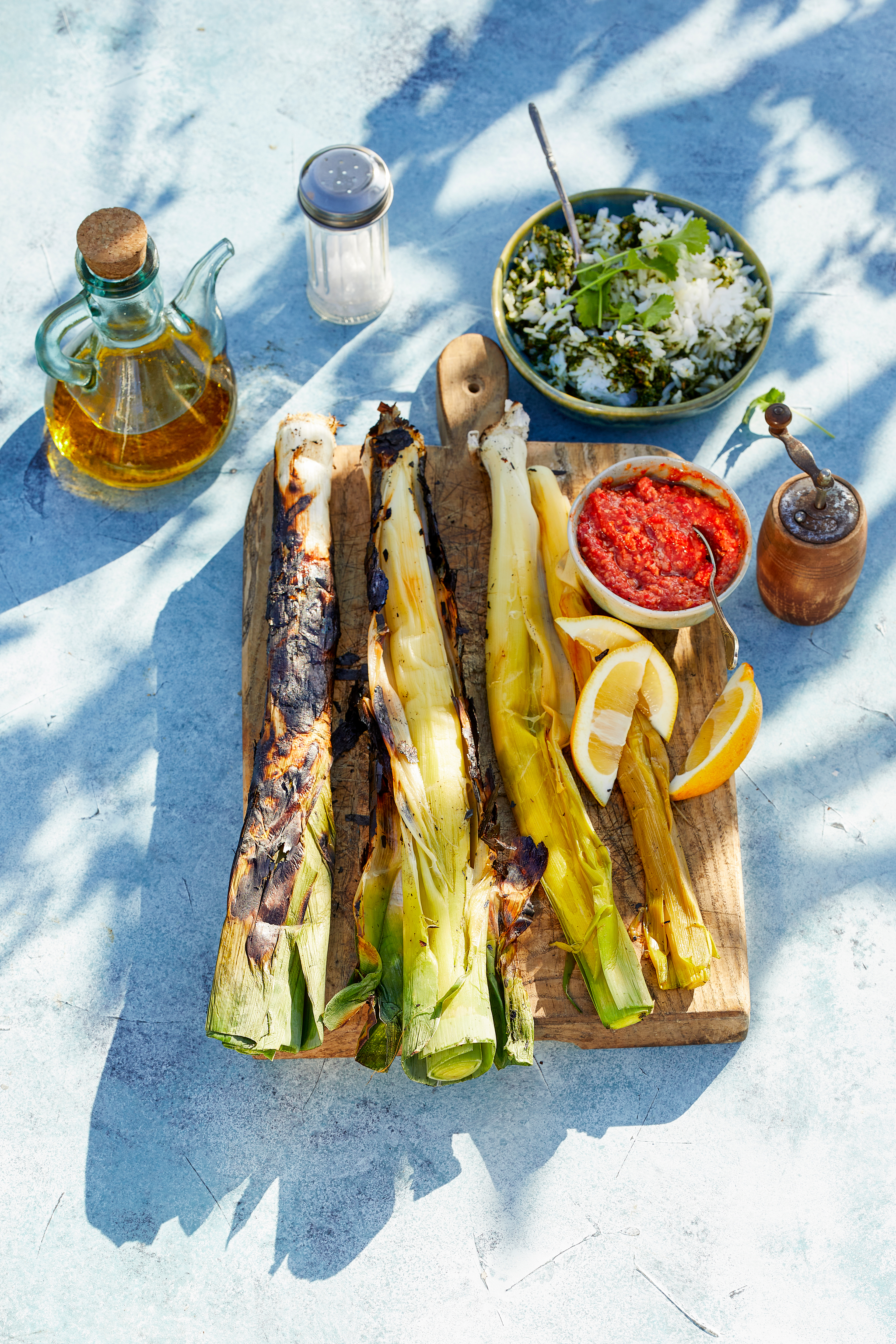 Gegrilde prei met salsa romesco