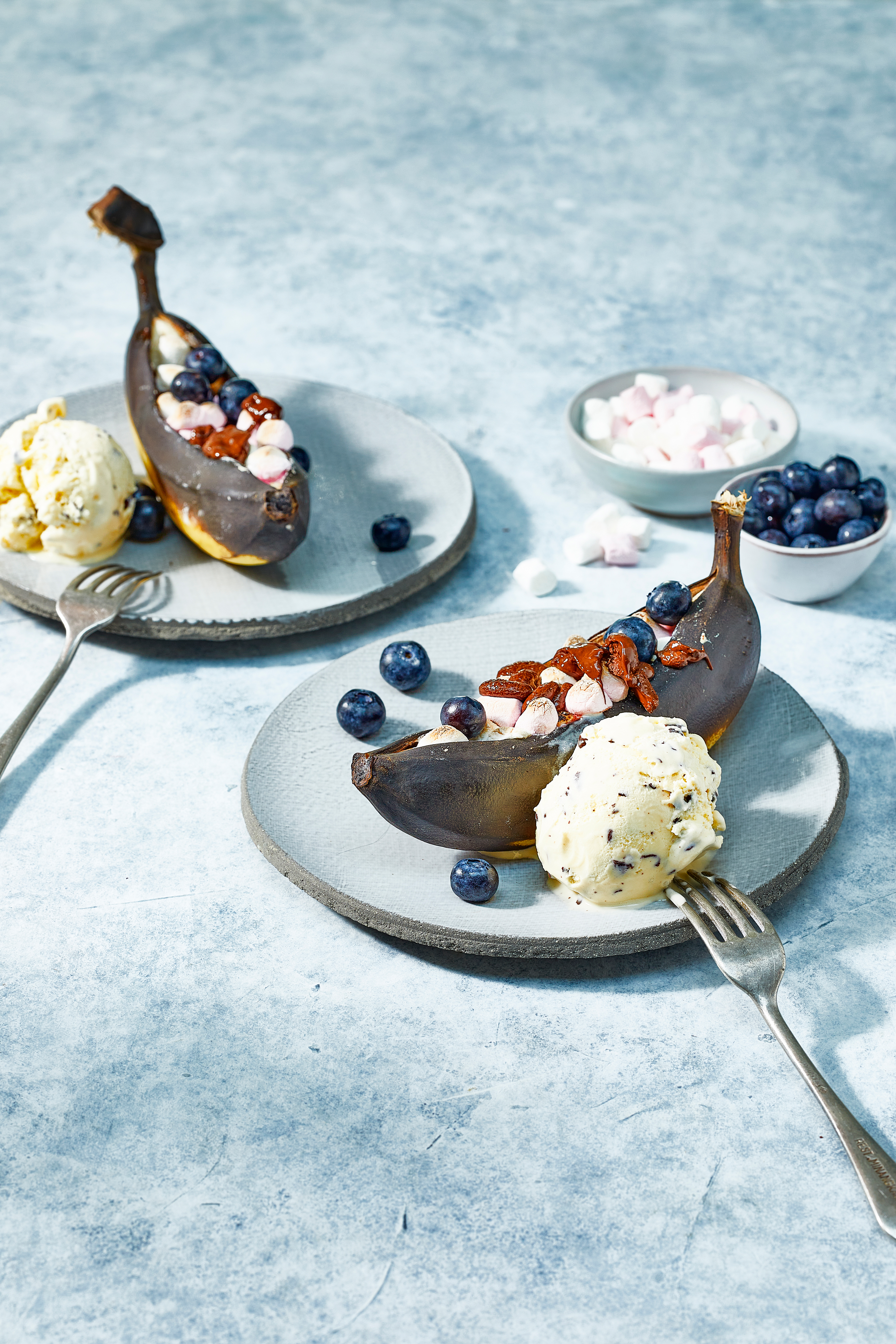 Gegrilde bananenbootjes